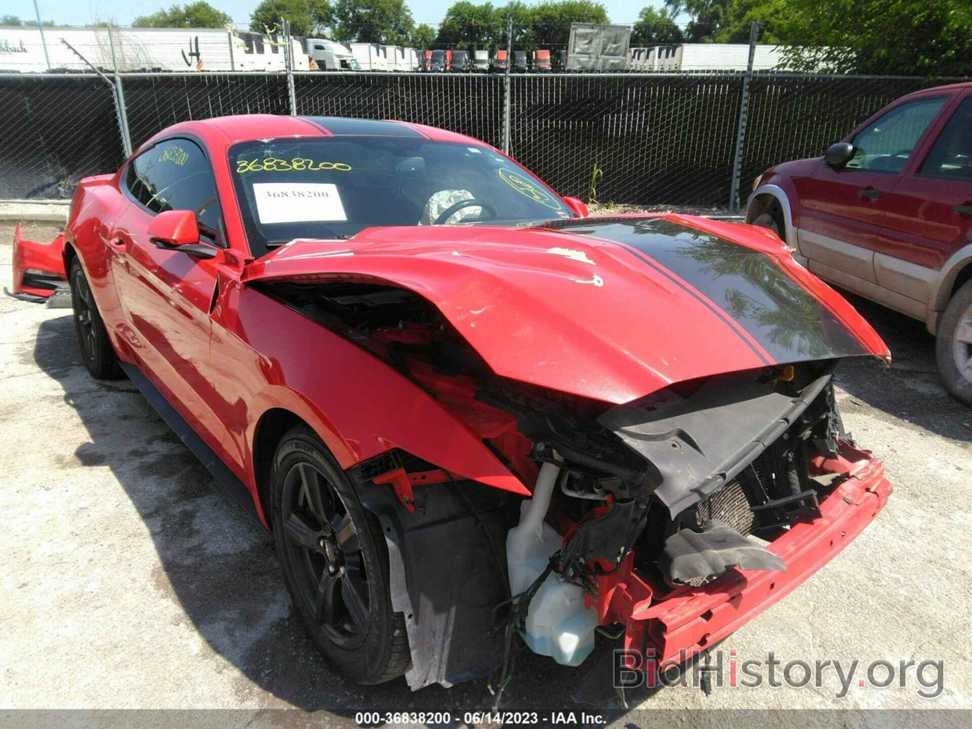 Photo 1FA6P8AM4F5434235 - FORD MUSTANG 2015