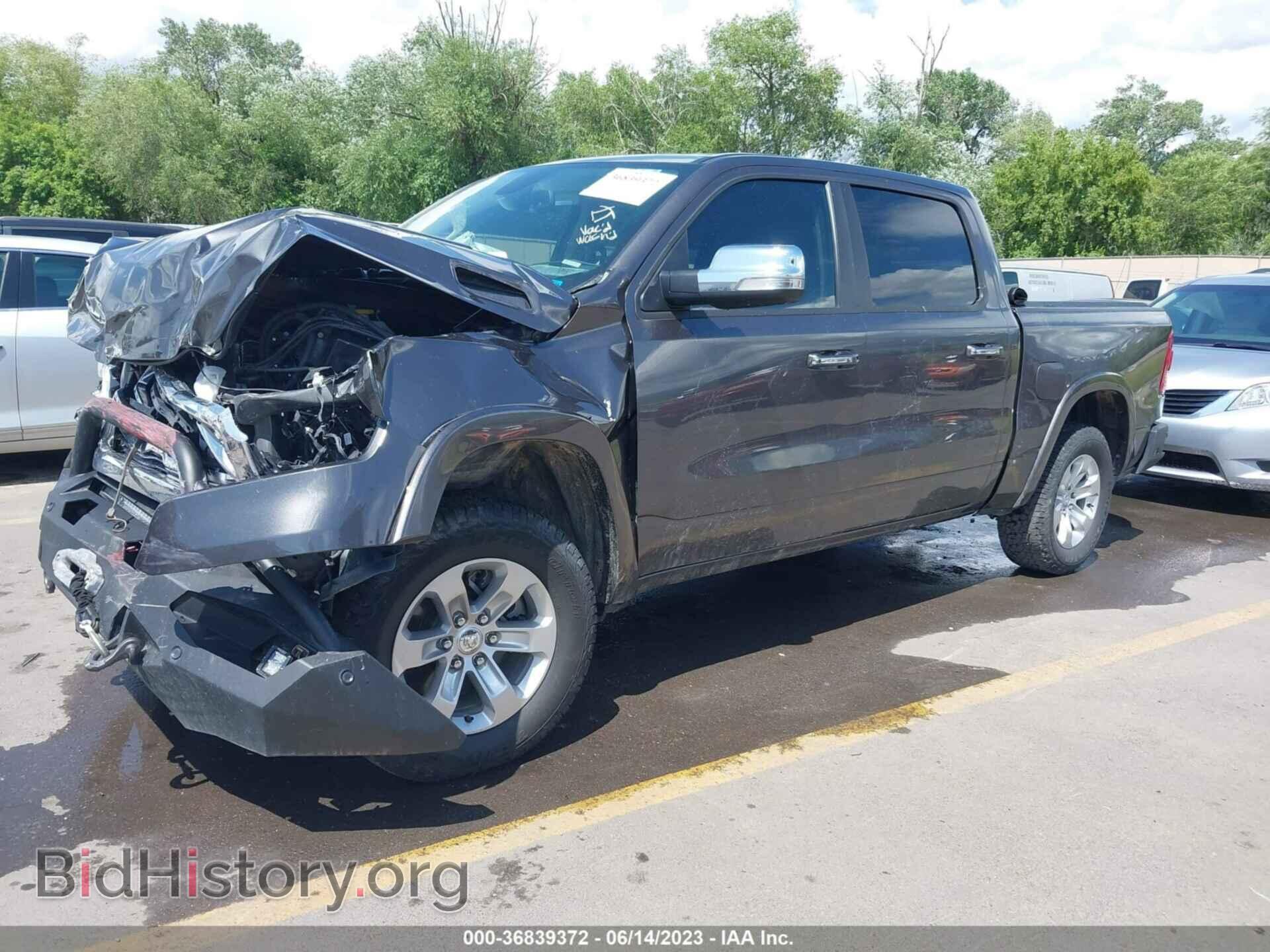 2020 RAM 1500 - VIN: 1C6SRFJM2LN325766 - Фото 2