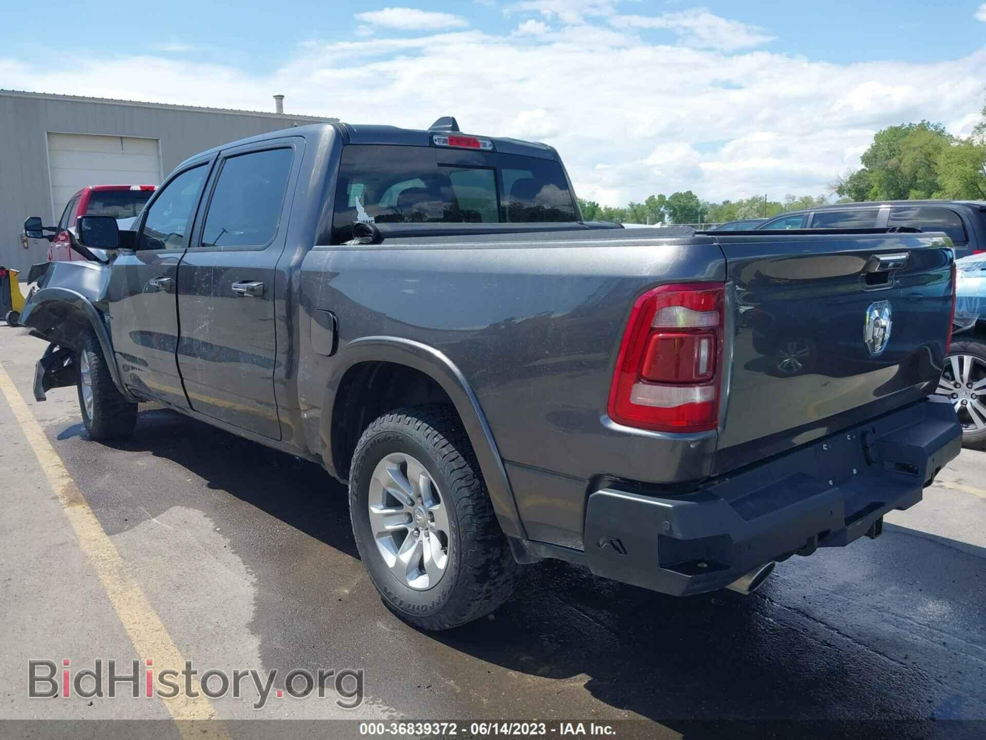 2020 RAM 1500 - VIN: 1C6SRFJM2LN325766 - Фото 3