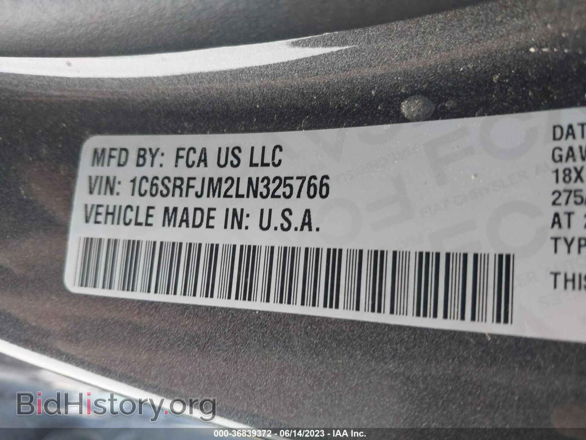 2020 RAM 1500 - VIN: 1C6SRFJM2LN325766 - Фото 9