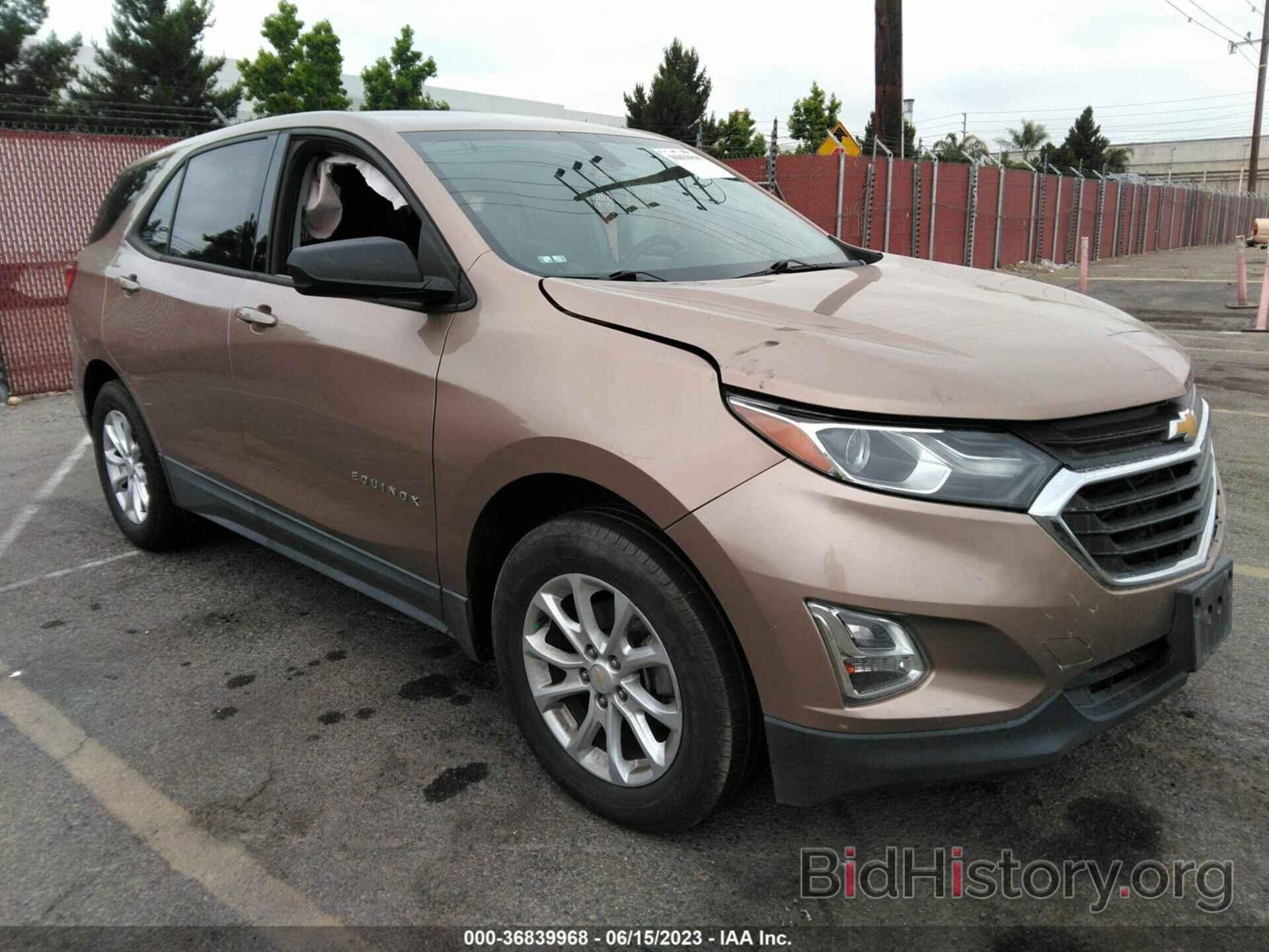 Photo 2GNAXHEV6J6313024 - CHEVROLET EQUINOX 2018