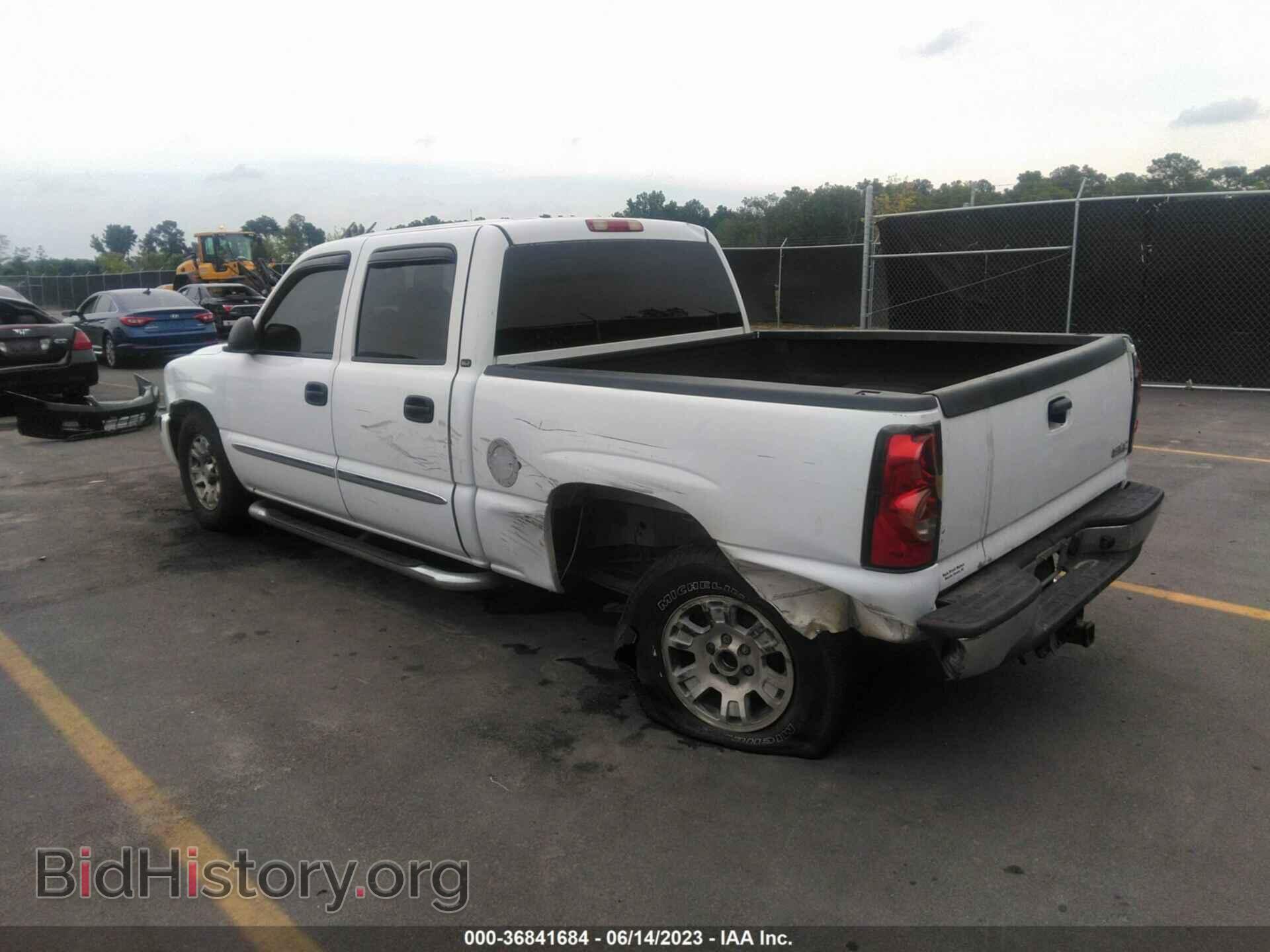 2006 GMC SIERRA 1500 - VIN: 2GTEC13Z261287108 - Фото 3