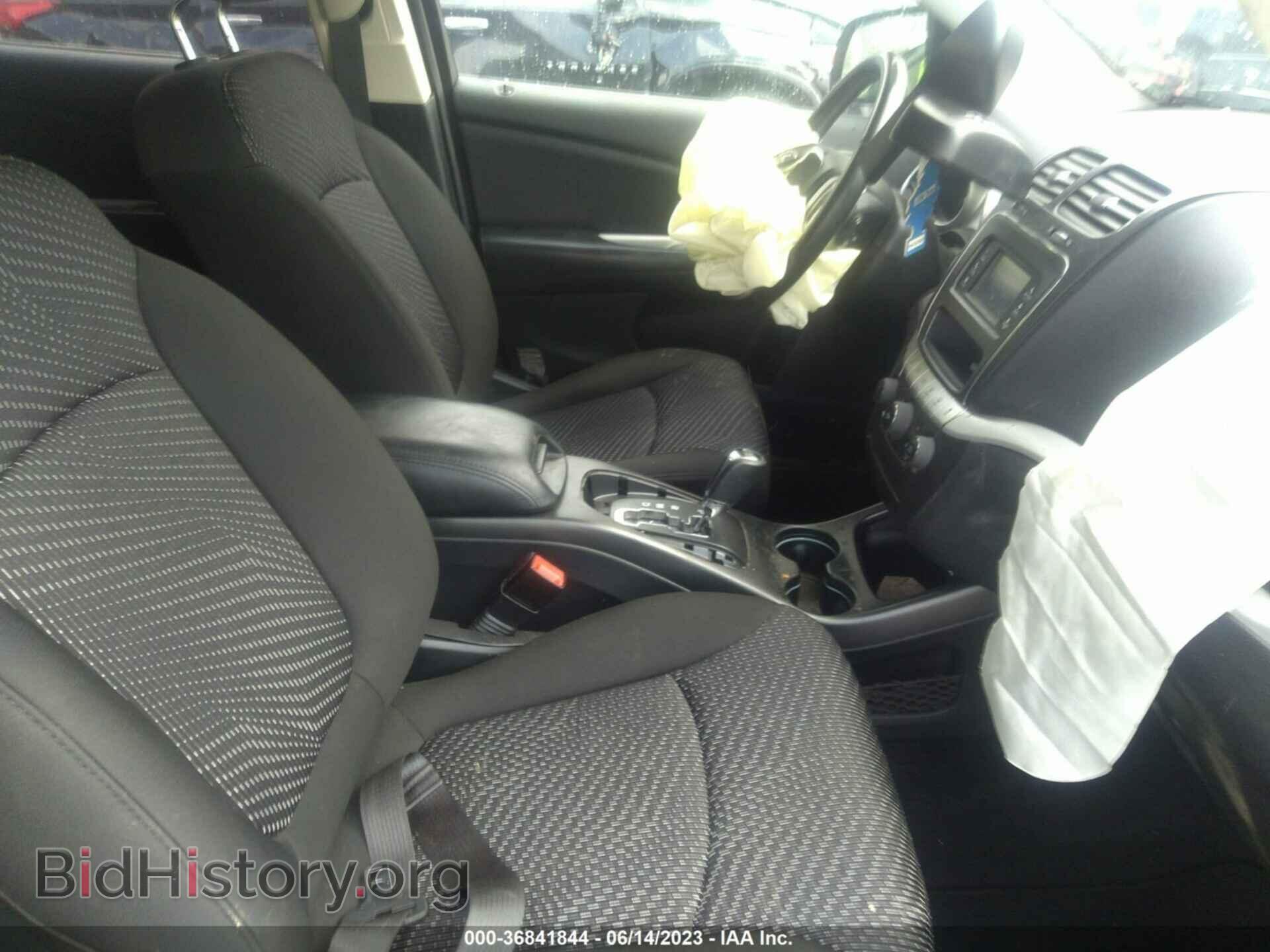 2020 DODGE JOURNEY - VIN: 3C4PDCAB5LT267985 - Photo 5