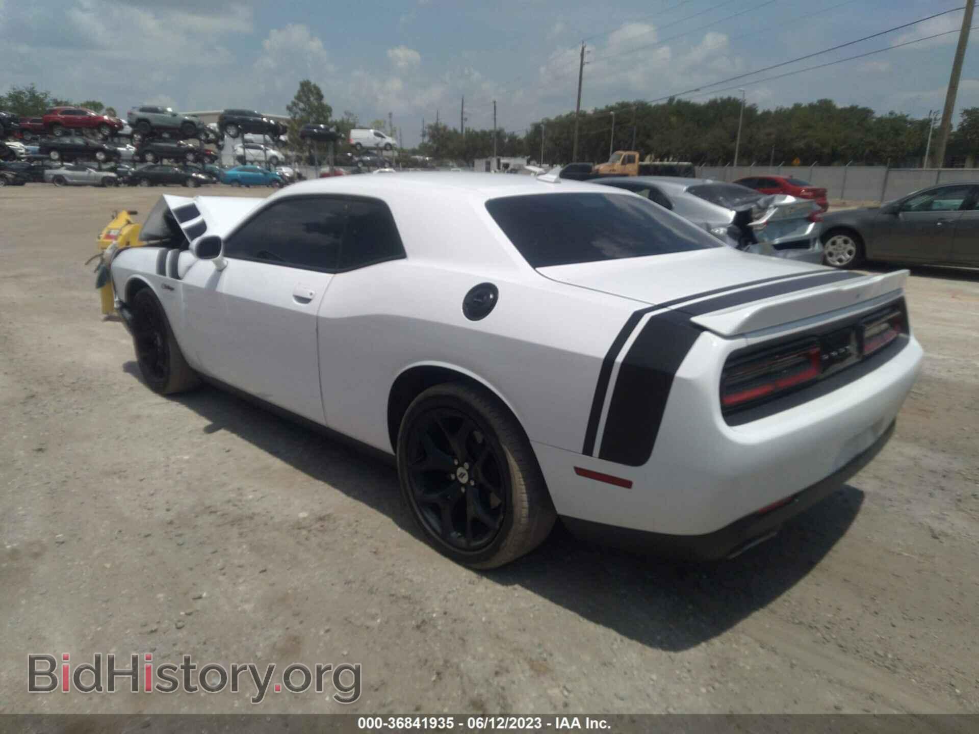 2018 DODGE CHALLENGER - VIN: 2C3CDZAG6JH310902 - Фото 3