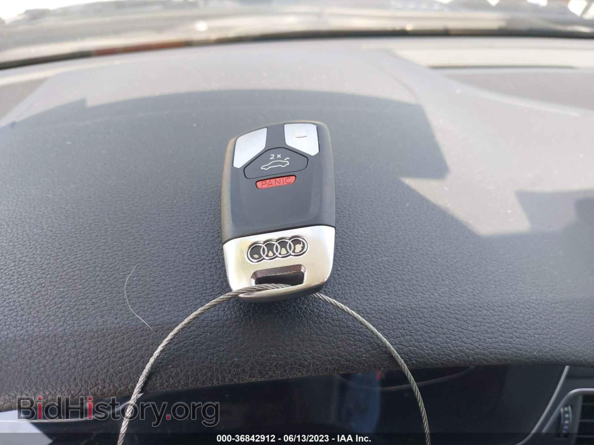 2019 AUDI A4 - VIN: WAUGMAF42KN004556 - Фото 11