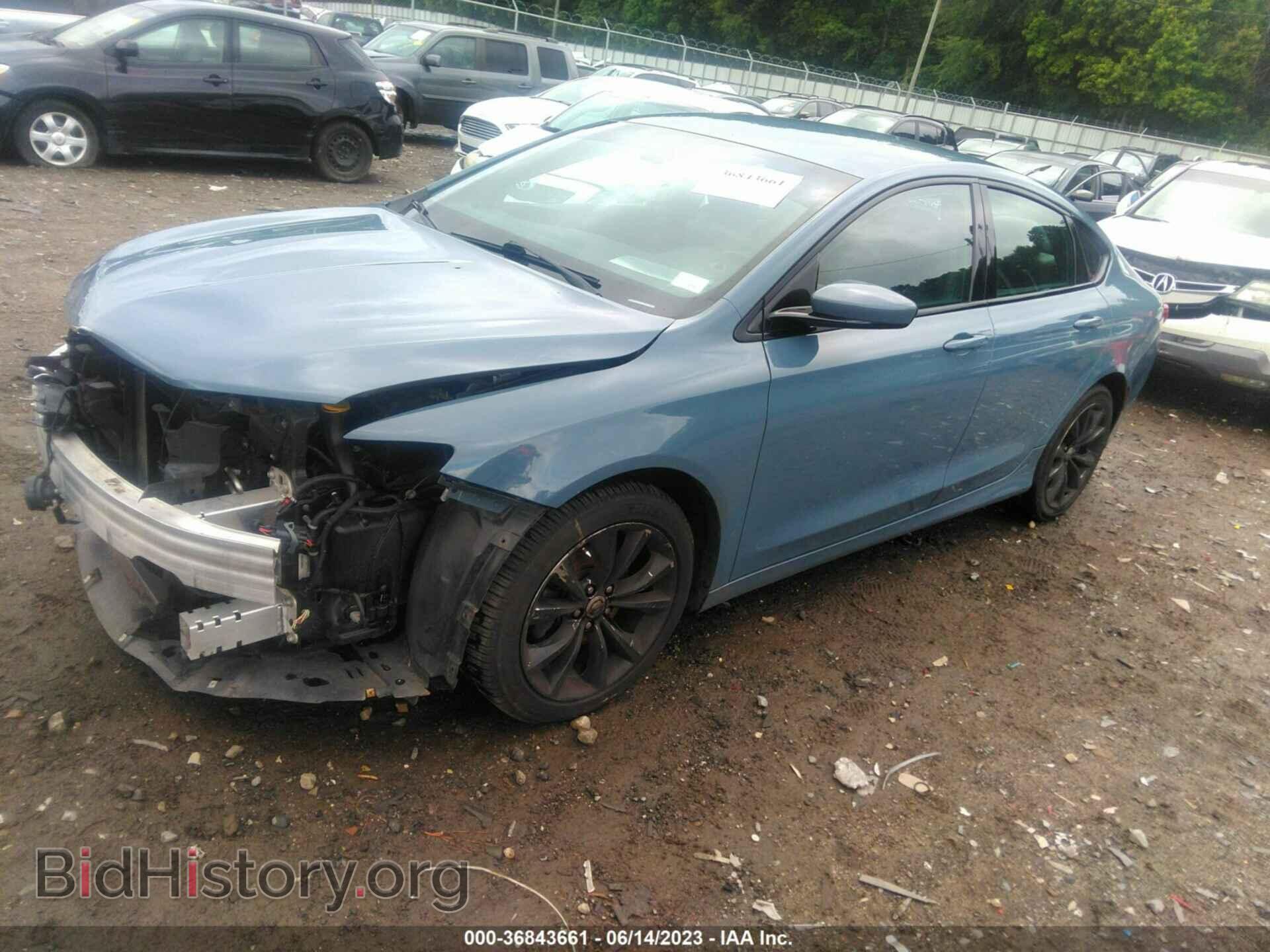 2015 CHRYSLER 200 - VIN: 1C3CCCBBXFN709684 - Фото 2