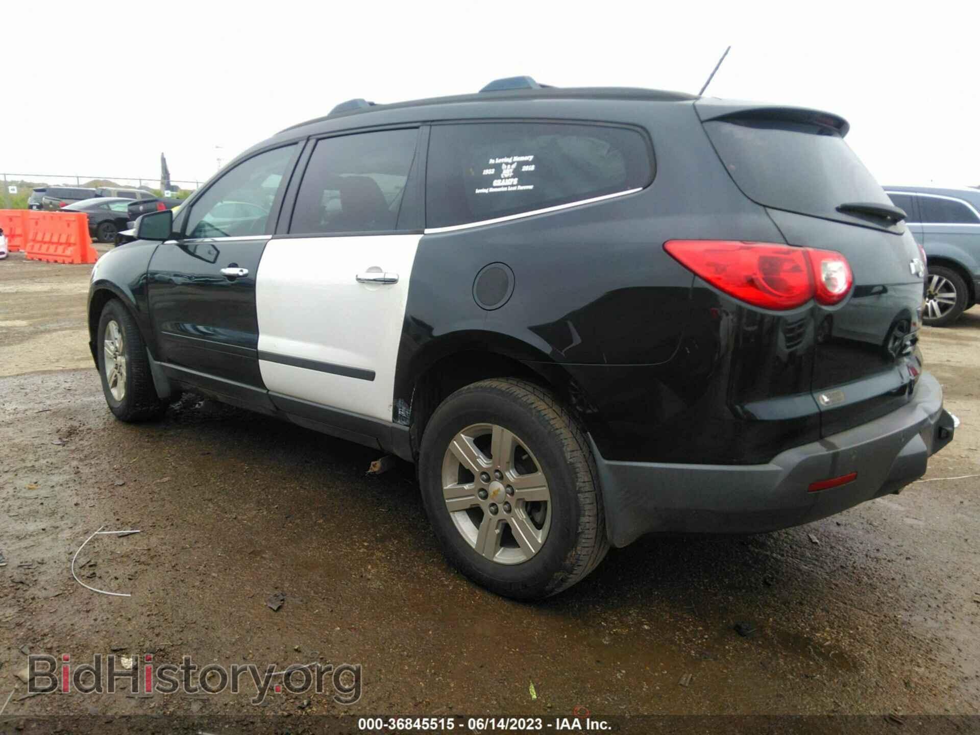 2012 CHEVROLET TRAVERSE - VIN: 1GNKRJED2CJ357864 - Фото 3