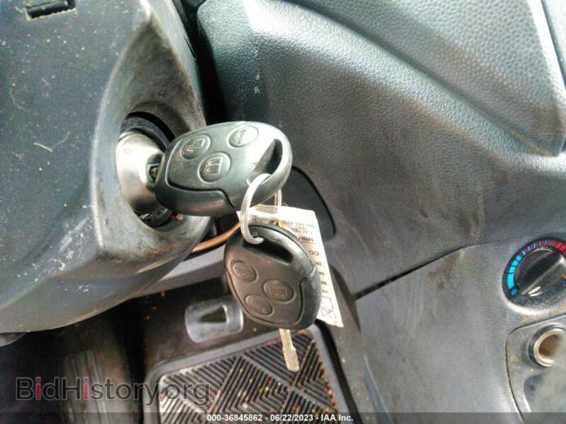 2012 Ford TRANSIT CONNECT (VIN NM0LS7DN1CT080608) — photo 11 of 17