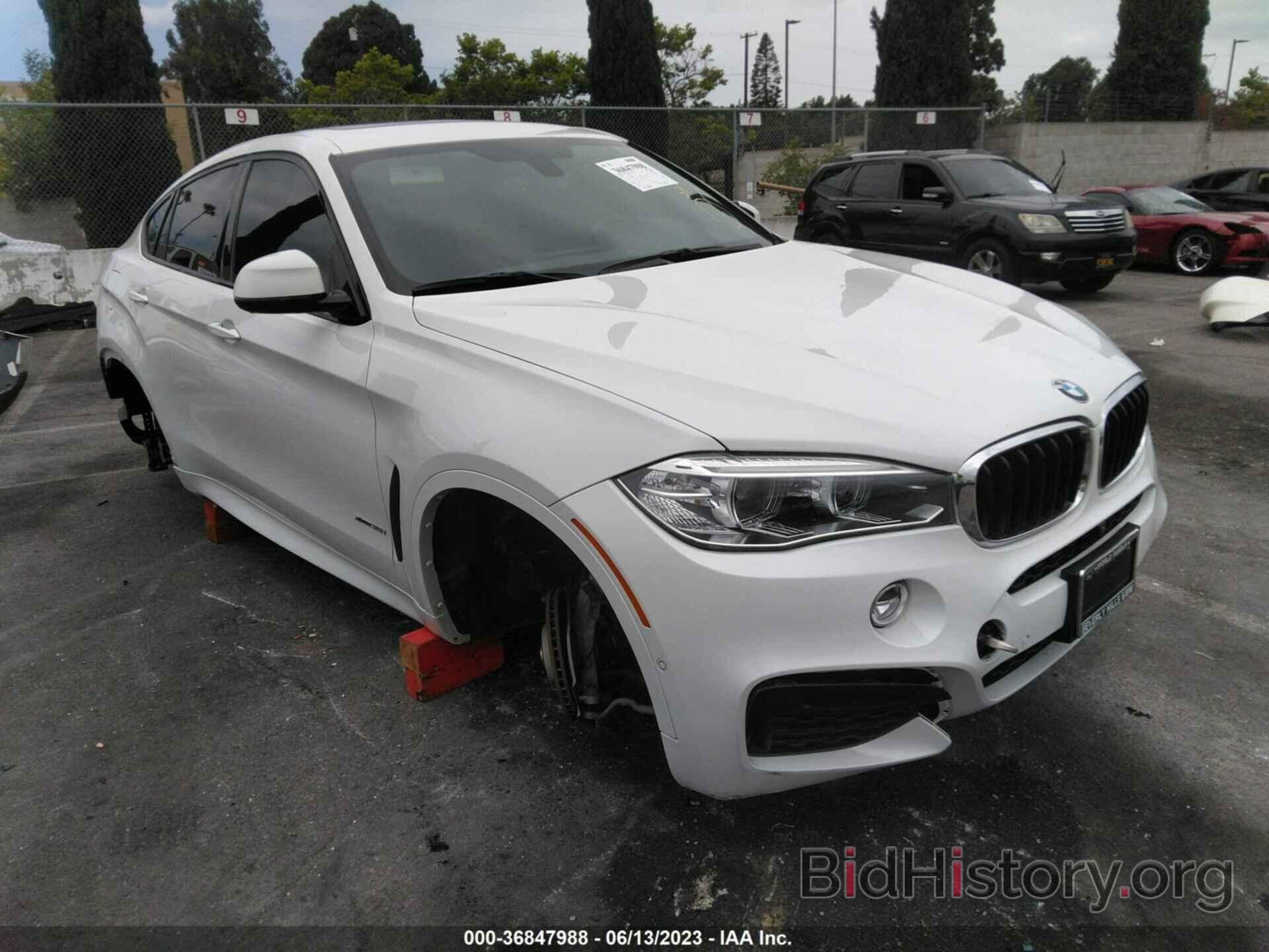 Photo 5UXKU2C56J0Z61556 - BMW X6 2018