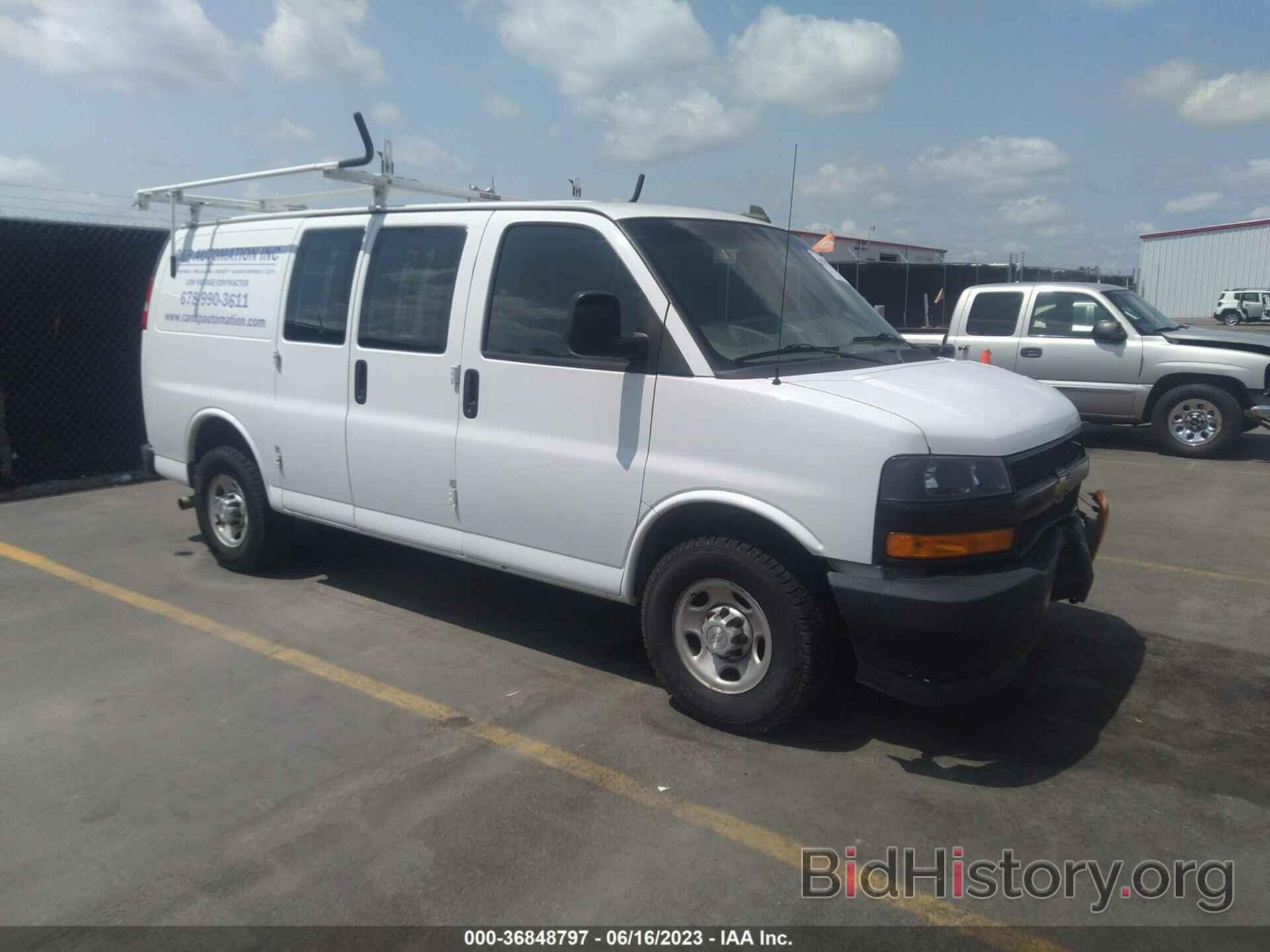 Фотография 1GCWGAFG1K1216646 - CHEVROLET EXPRESS CARGO VAN 2019