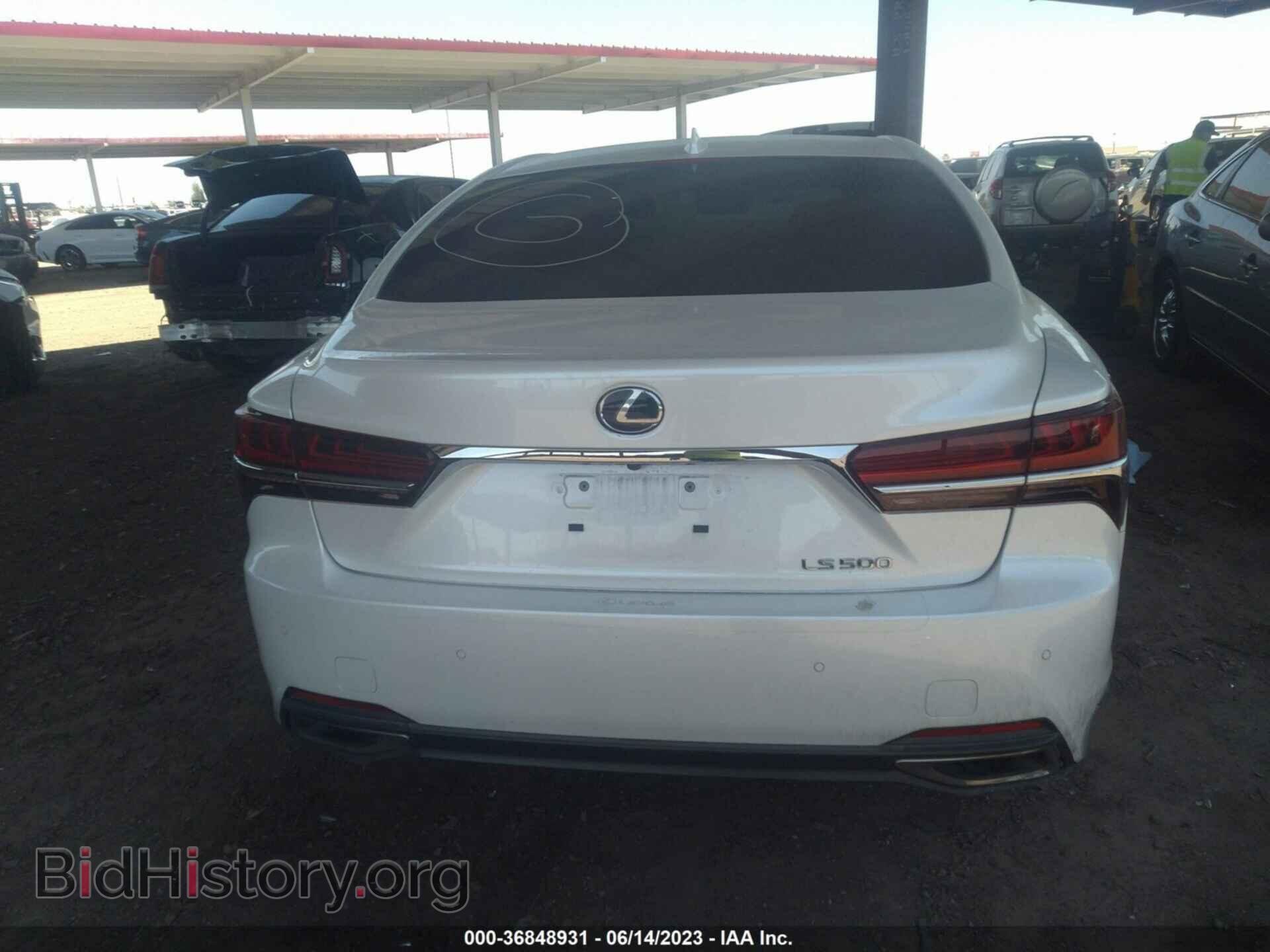 2019 LEXUS LS - VIN: JTHB51FF6K5009589 - Photo 16