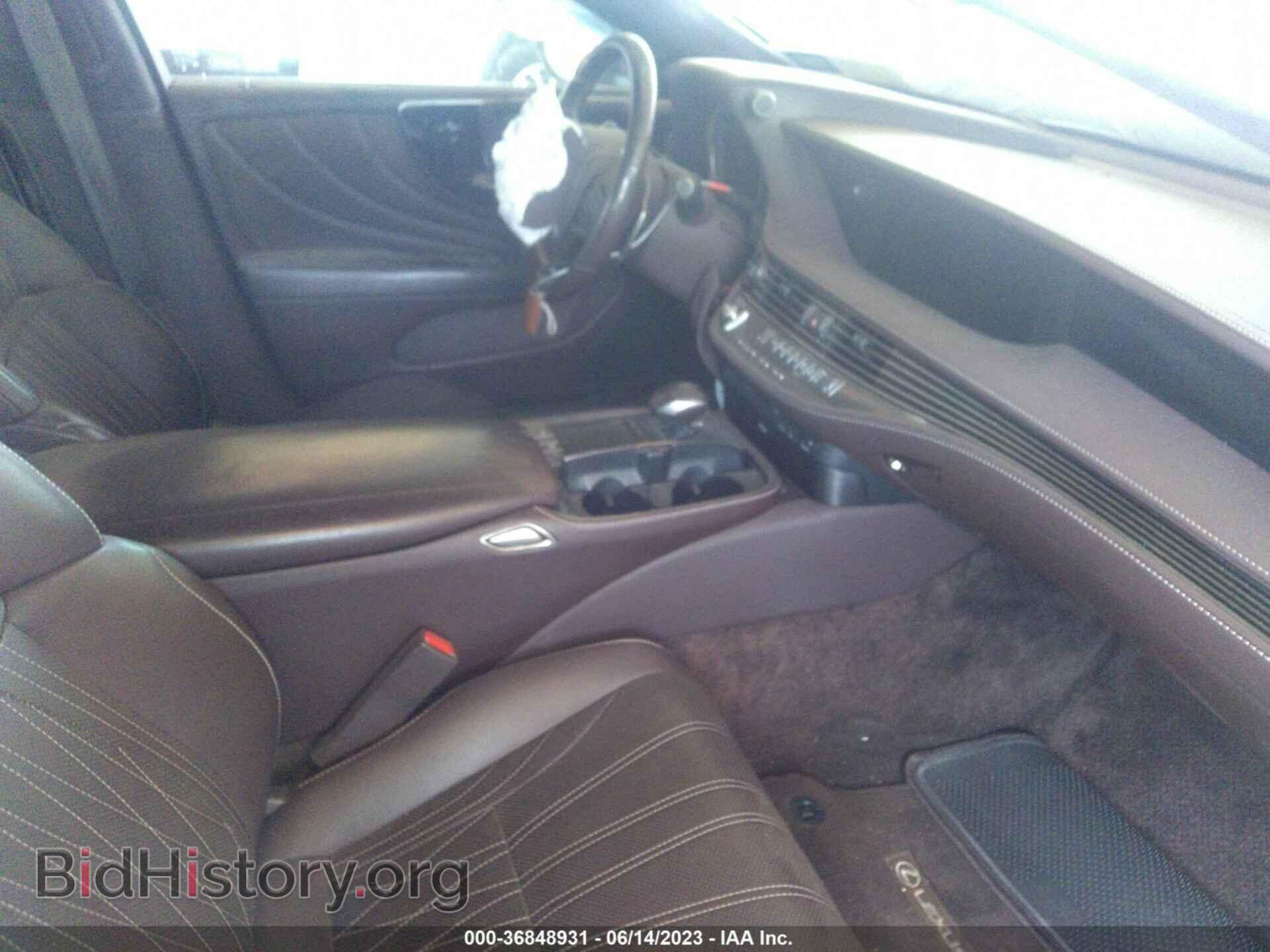 2019 LEXUS LS - VIN: JTHB51FF6K5009589 - Photo 5