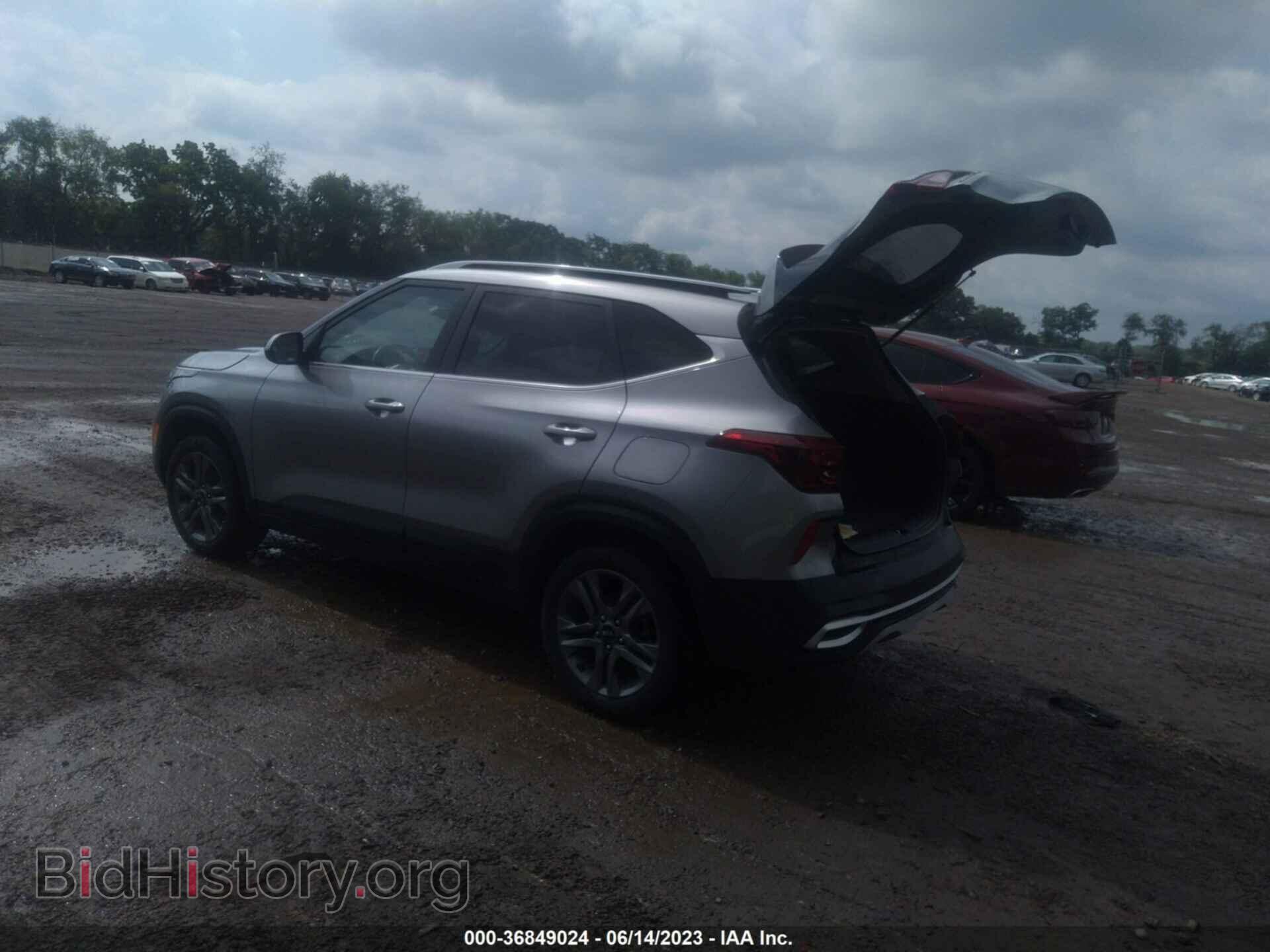 2021 KIA SELTOS - VIN: KNDEU2AA7M7102972 - Фото 3