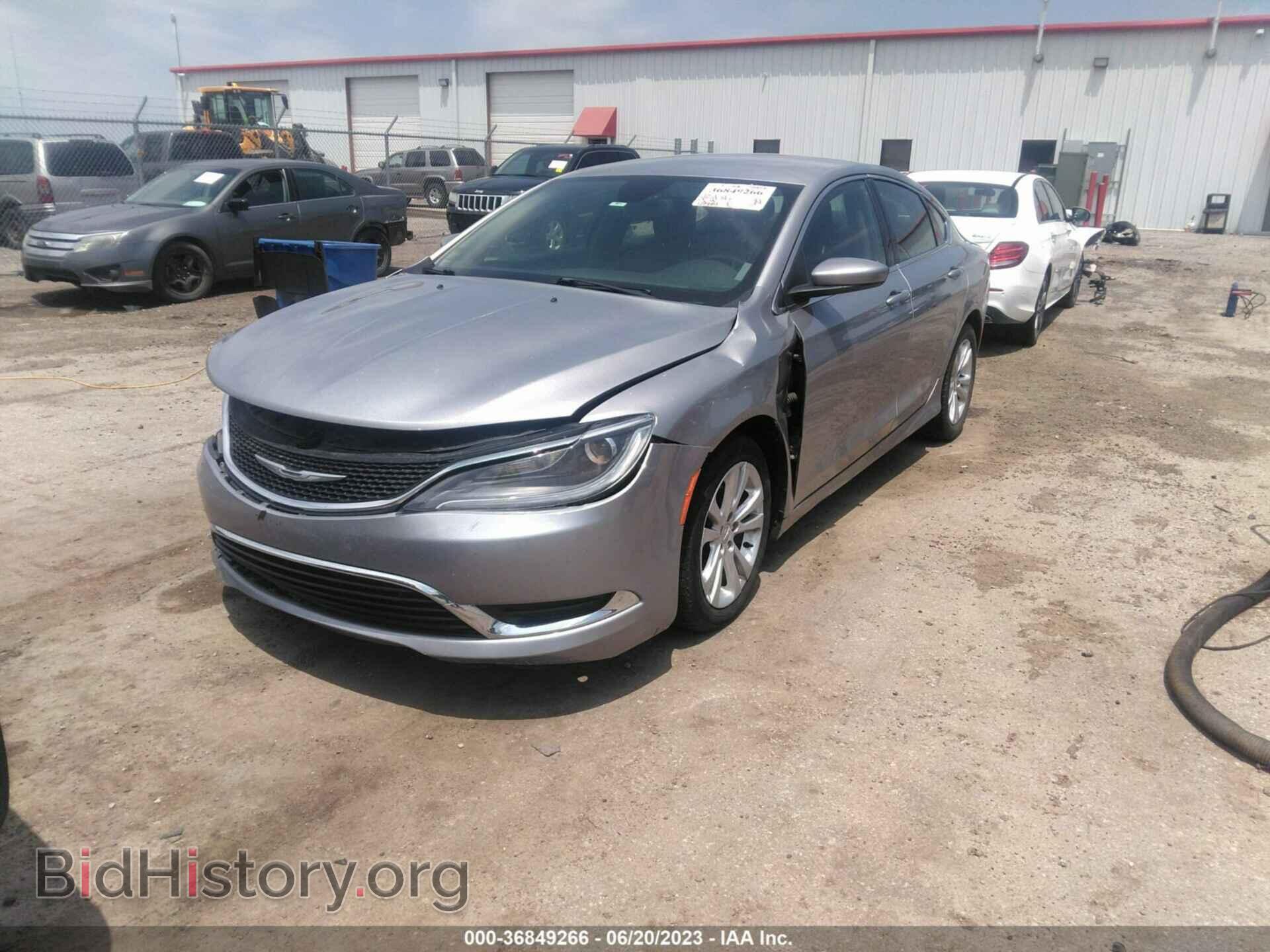 2015 CHRYSLER 200 - VIN: 1C3CCCAB7FN668402 - Фото 2