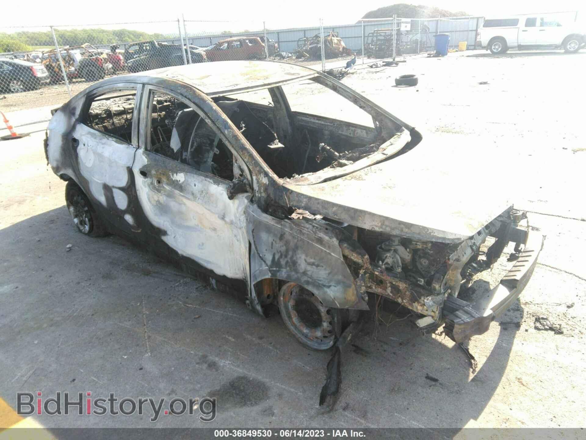 Photo KMHCT4AE2FU911224 - HYUNDAI ACCENT 2015