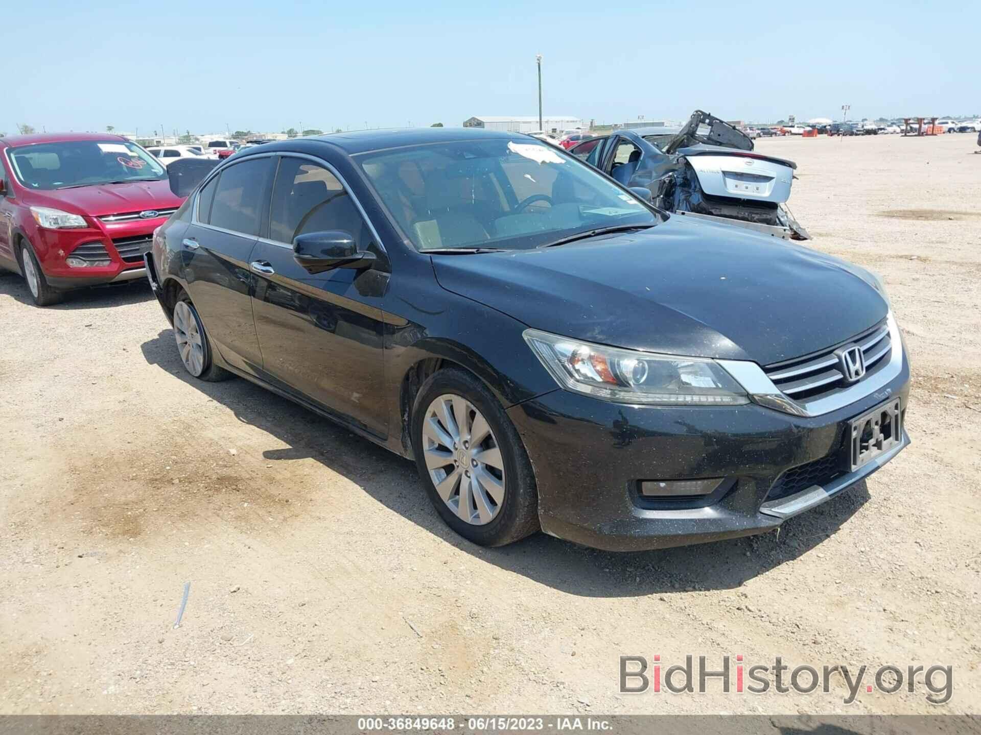 Photo 1HGCR2F81FA047781 - HONDA ACCORD SEDAN 2015