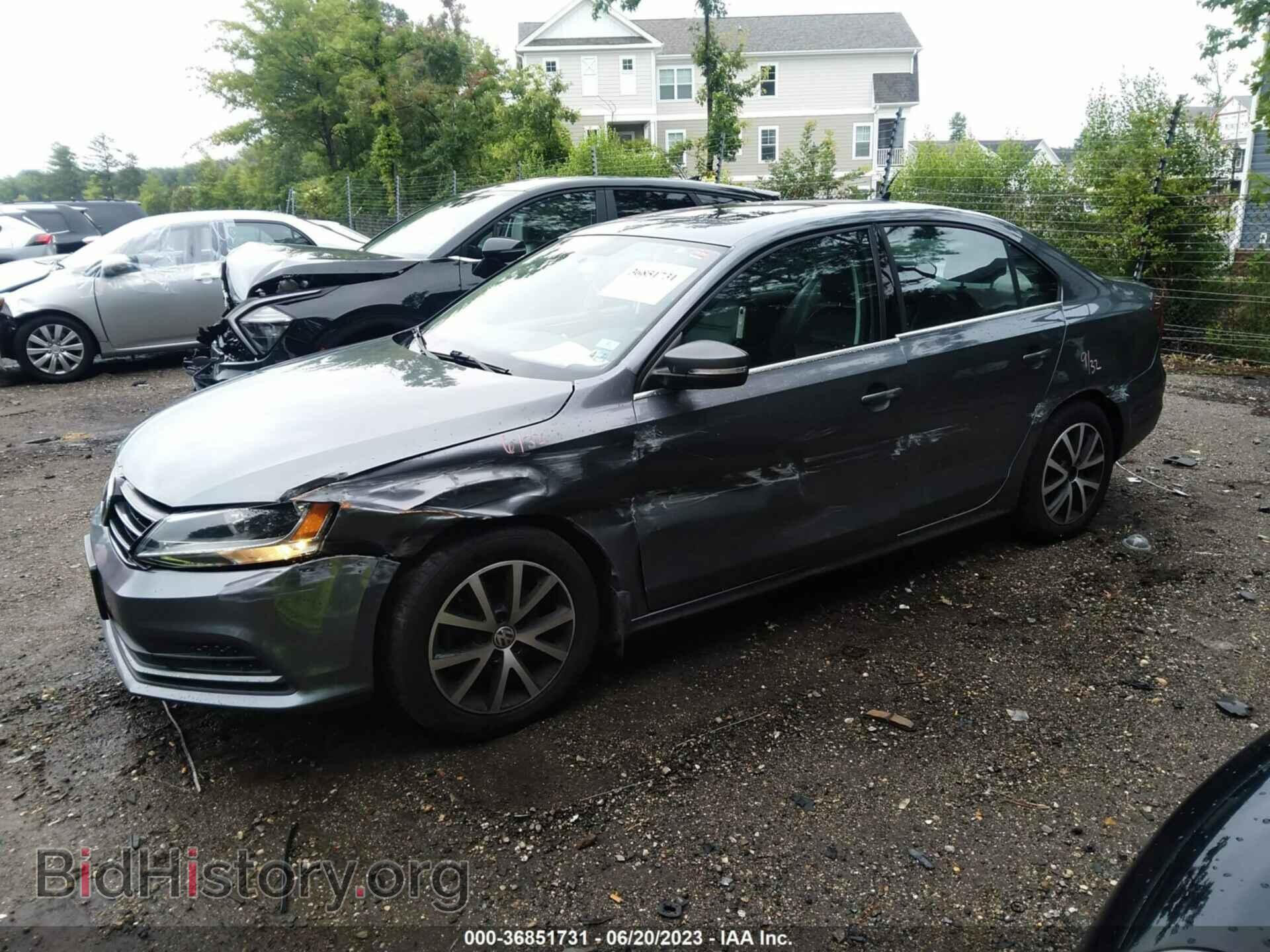 2017 VOLKSWAGEN JETTA - VIN: 3VWDB7AJ1HM207580 - Фото 2