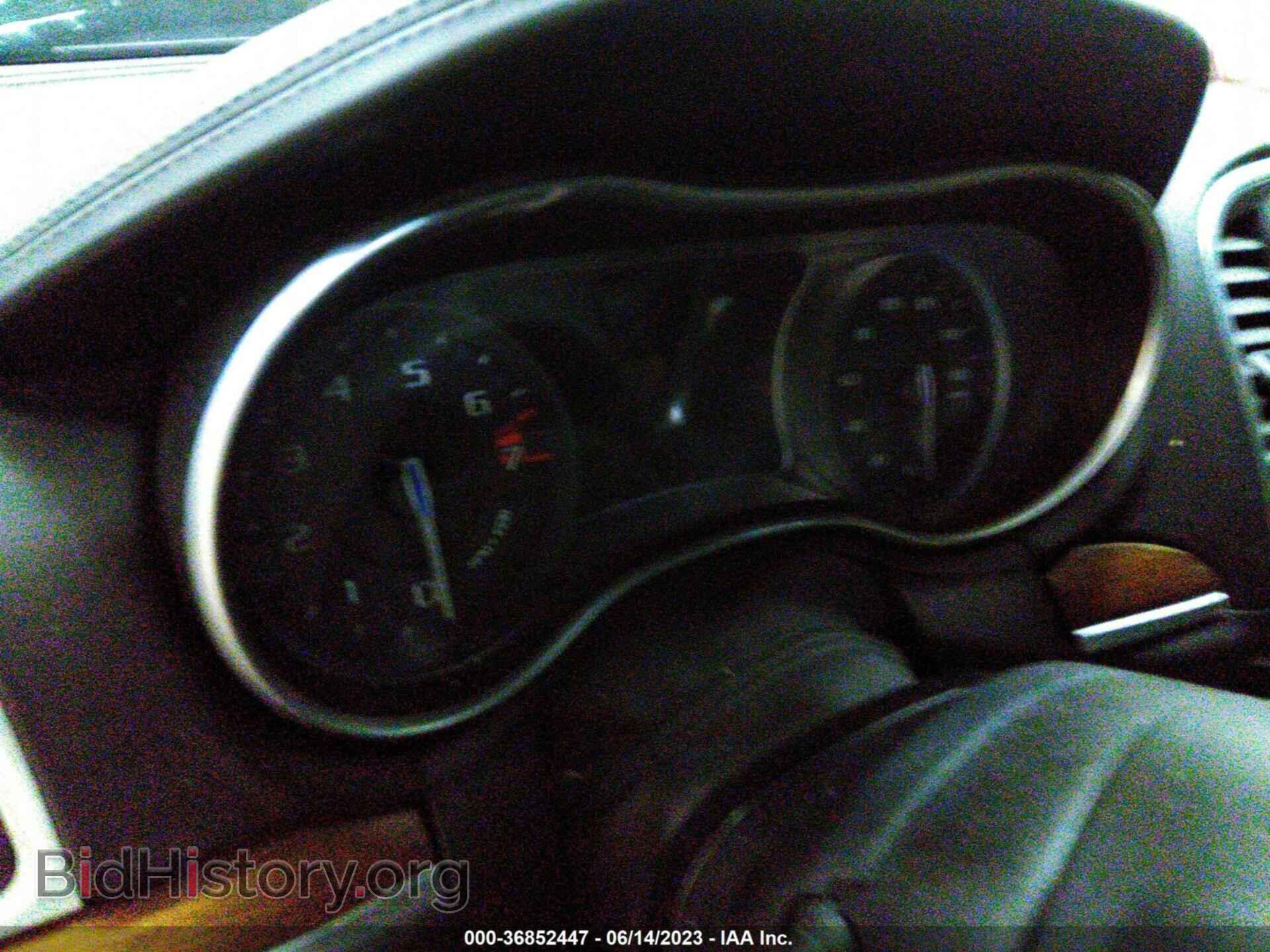2015 CHRYSLER 300 - VIN: 2C3CCAPG4FH772961 - Фото 7