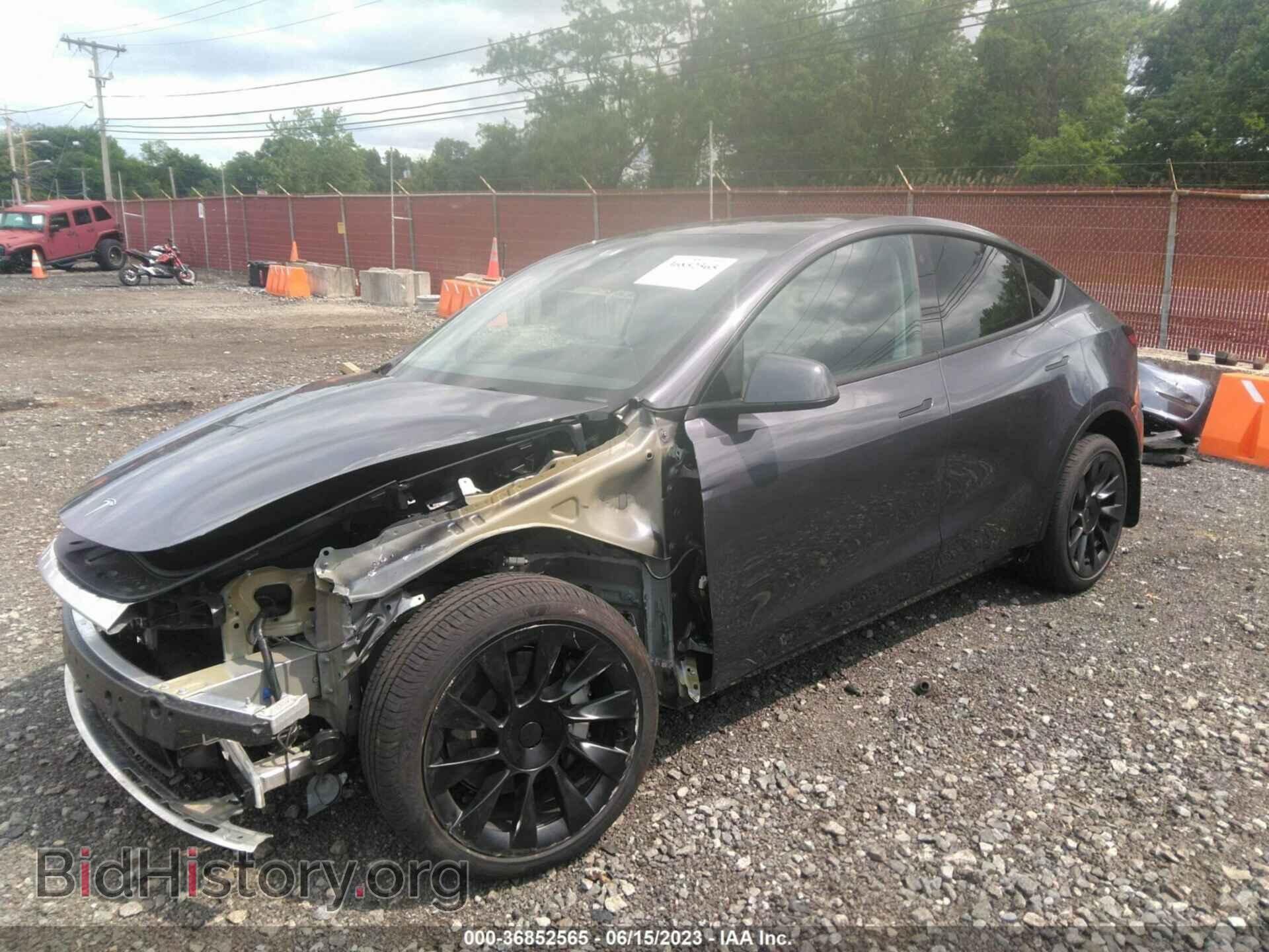 2023 TESLA MODEL Y - VIN: 7SAYGDEE3PF751862 - Photo 2