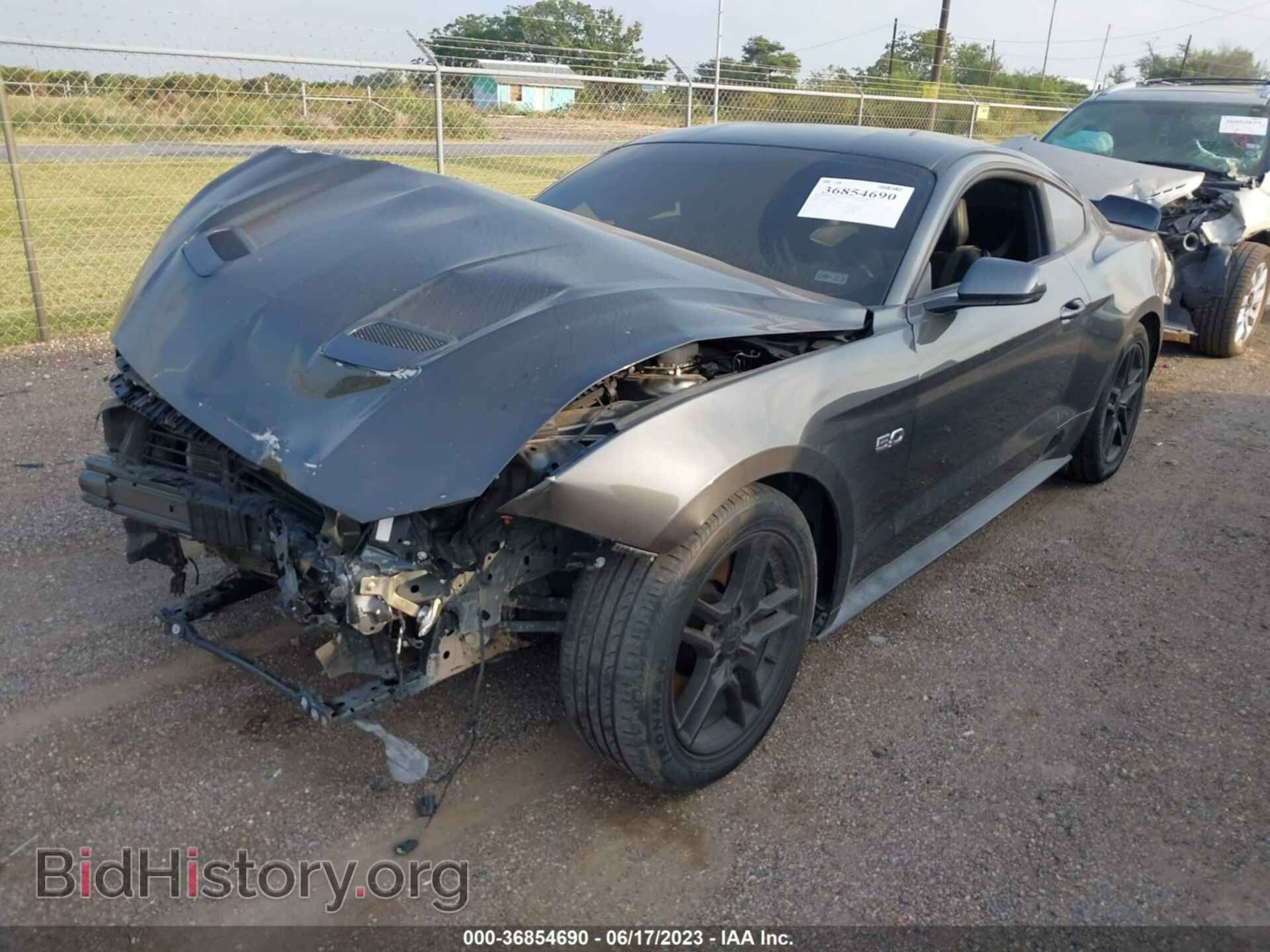 2020 FORD MUSTANG - VIN: 1FA6P8CF3L5120179 - Фото 2