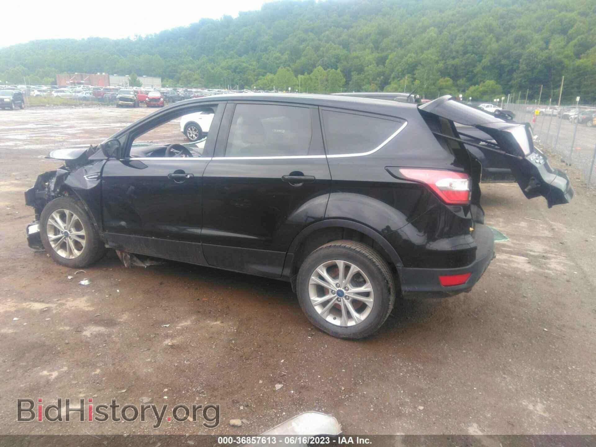 2017 FORD ESCAPE - VIN: 1FMCU9G94HUC52523 - Фото 3
