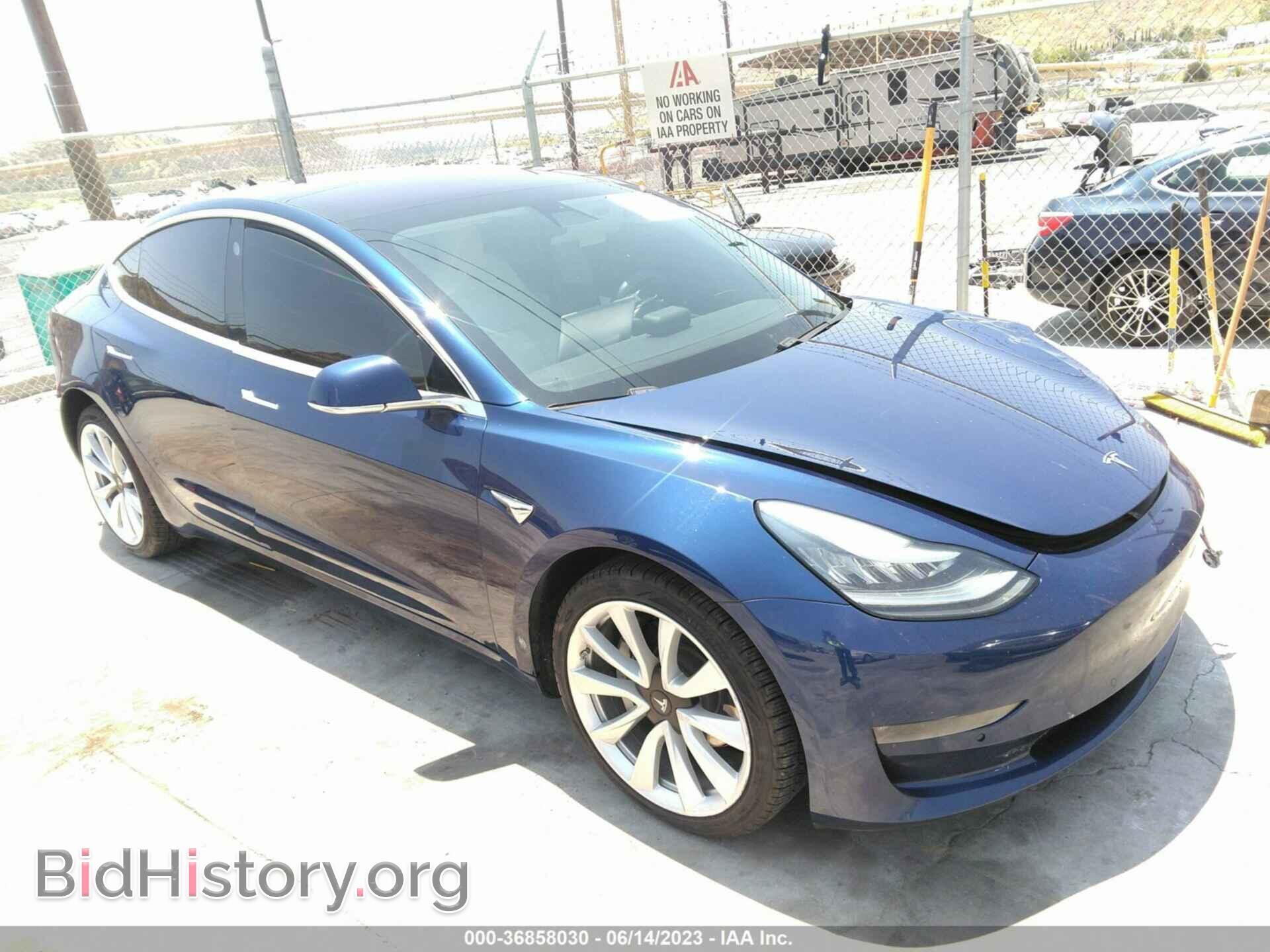 Фотография 5YJ3E1EB8JF147782 - TESLA MODEL 3 2018