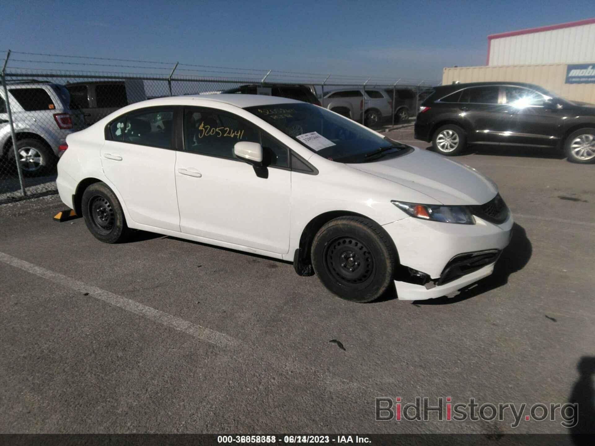 Photo 19XFB2F5XEE033802 - HONDA CIVIC SEDAN 2014