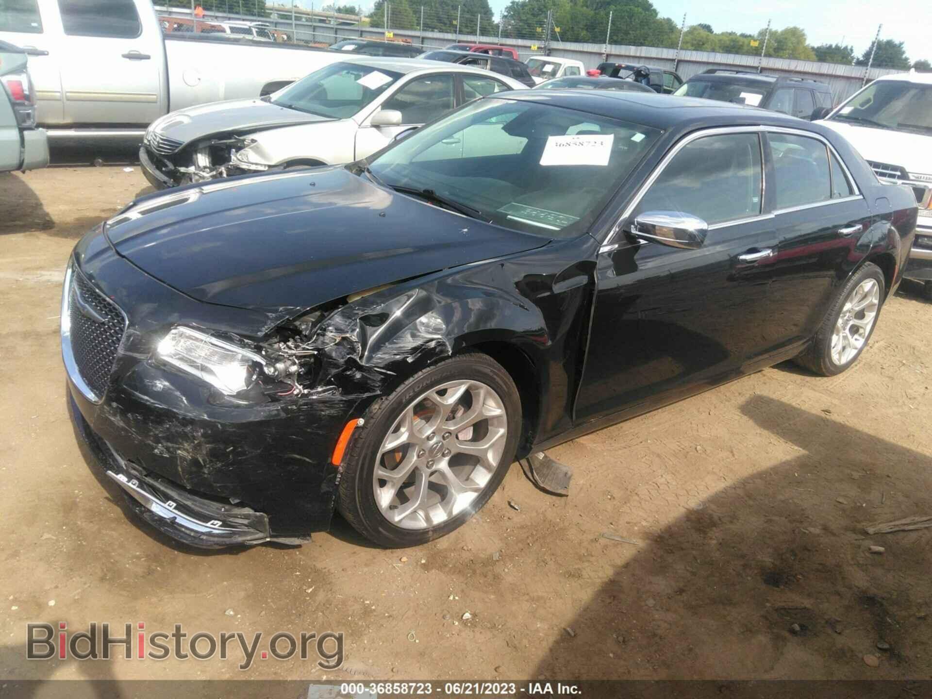 2020 CHRYSLER 300 - VIN: 2C3CCAEG7LH115506 - Фото 2