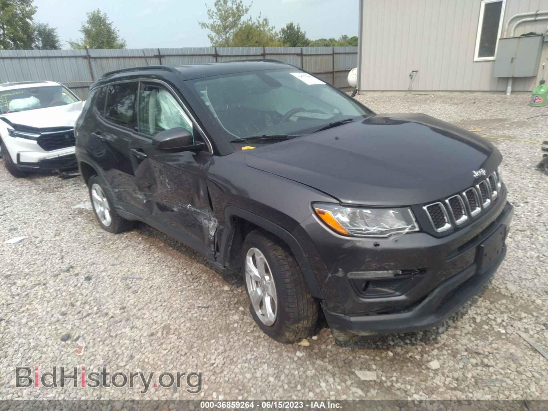 Фотография 3C4NJDBB0JT185146 - JEEP COMPASS 2018