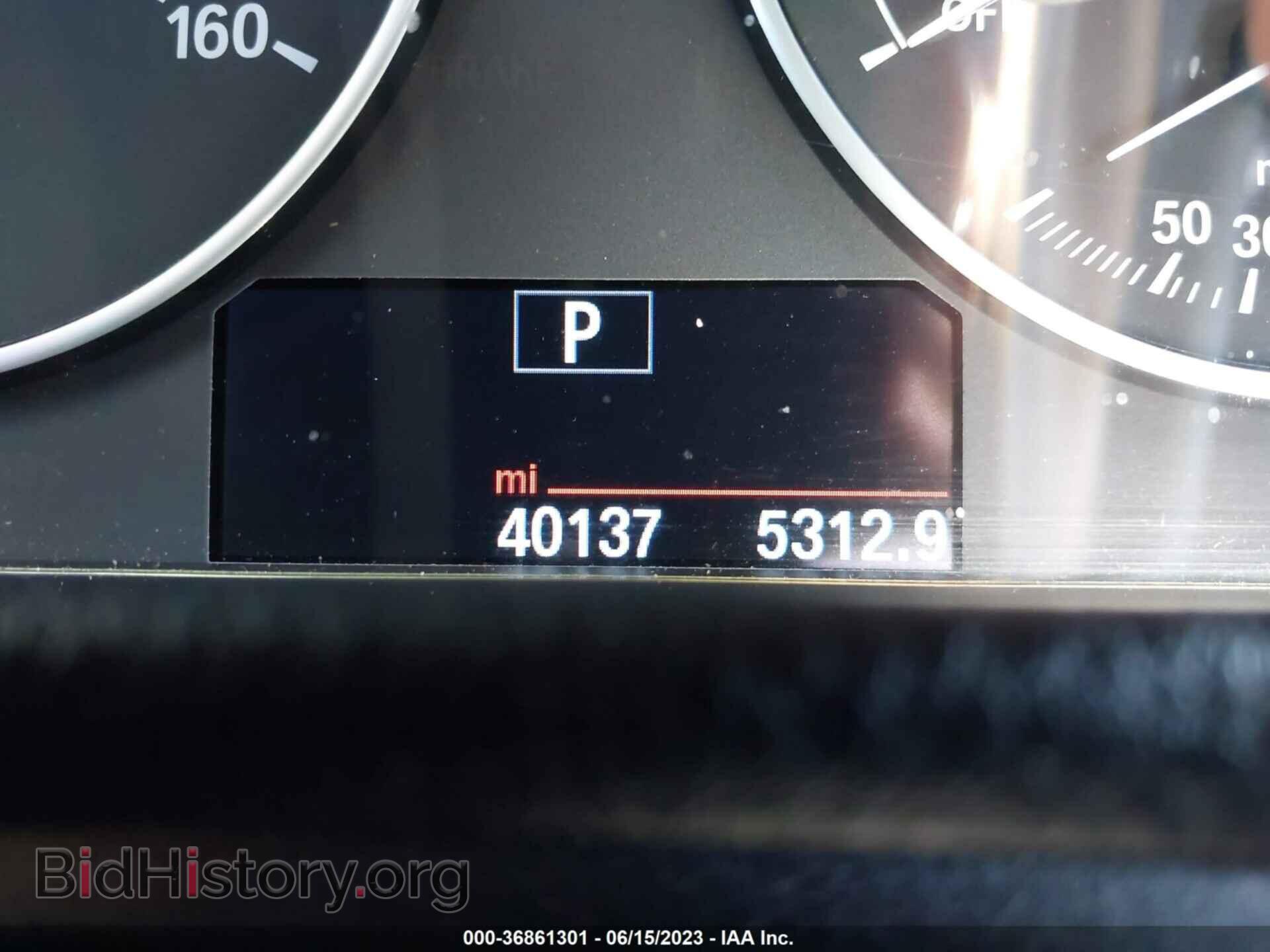 2016 BMW 320I - VIN: WBA8E1G54GNU12282 - Photo 7