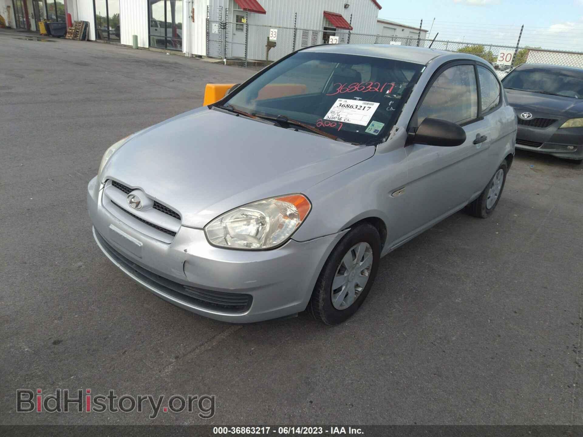 2007 HYUNDAI ACCENT - VIN: KMHCM36C97U002705 - Фото 2