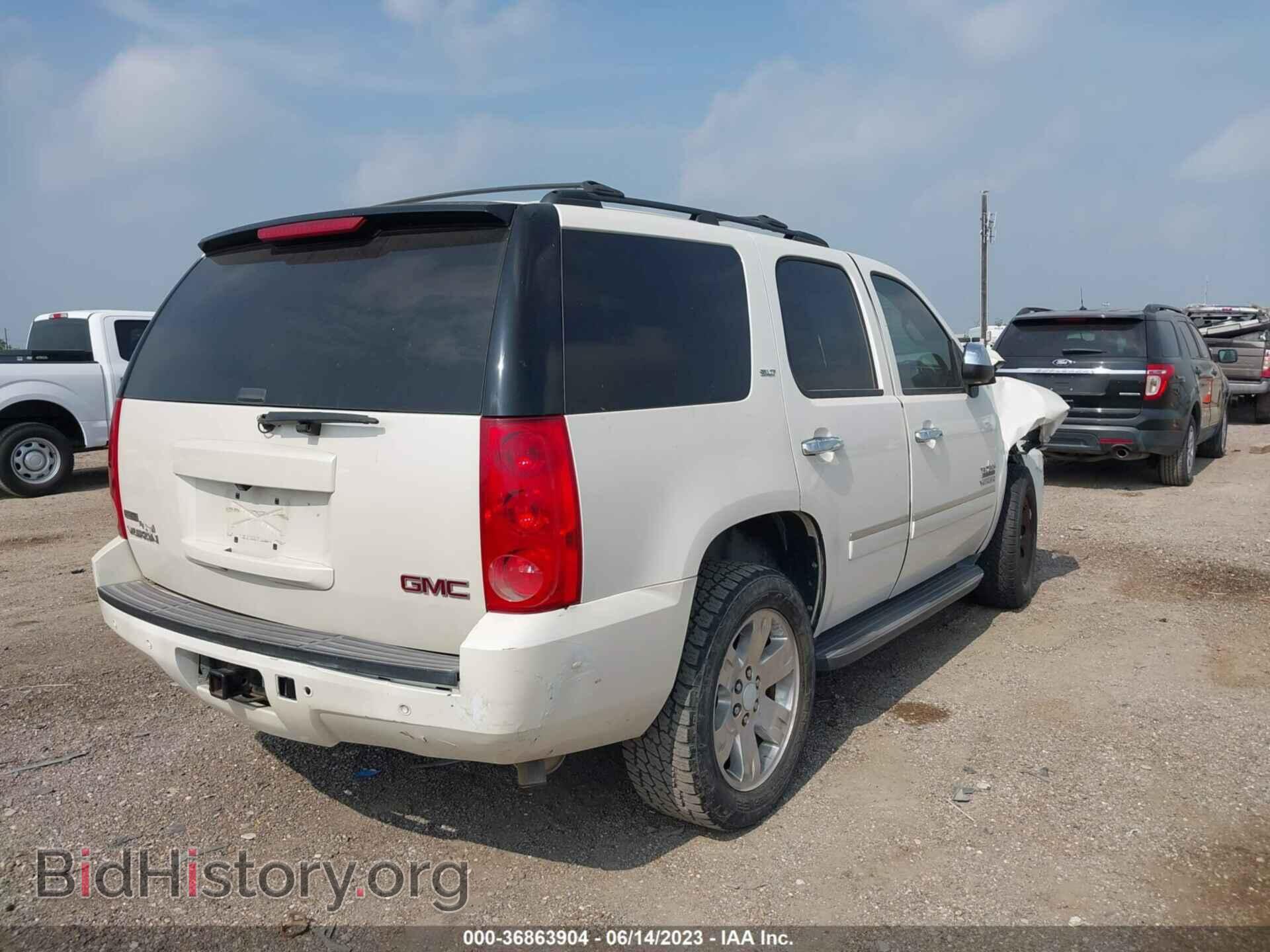 2011 GMC YUKON - VIN: 1GKS1CE02BR374869 - Фото 4