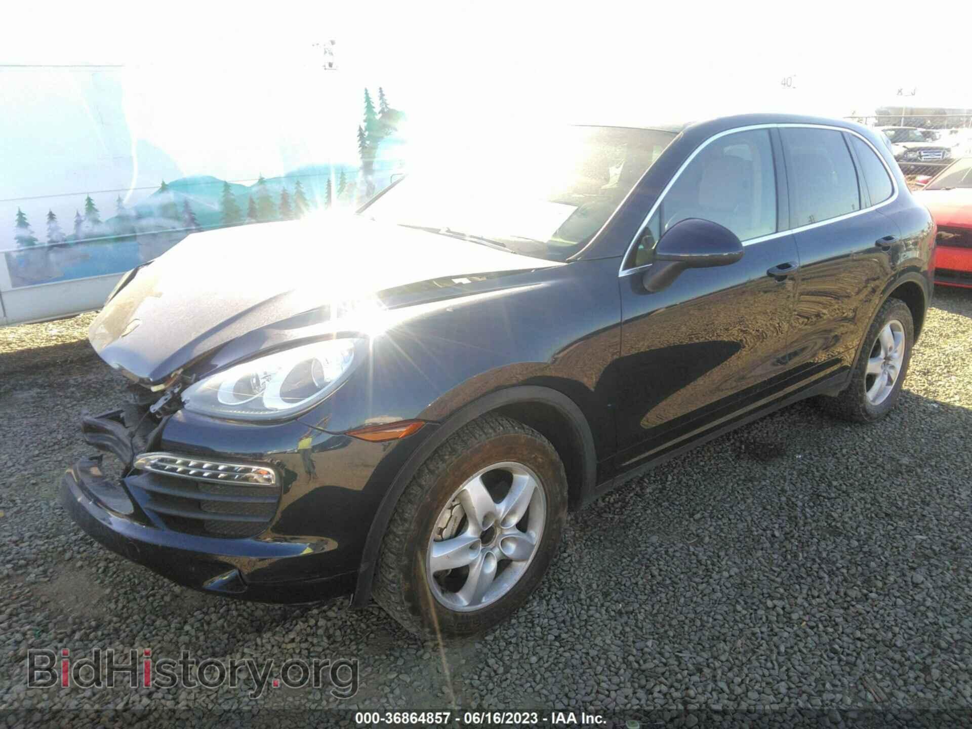 2011 PORSCHE CAYENNE - VIN: WP1AB2A24BLA42018 - Фото 2