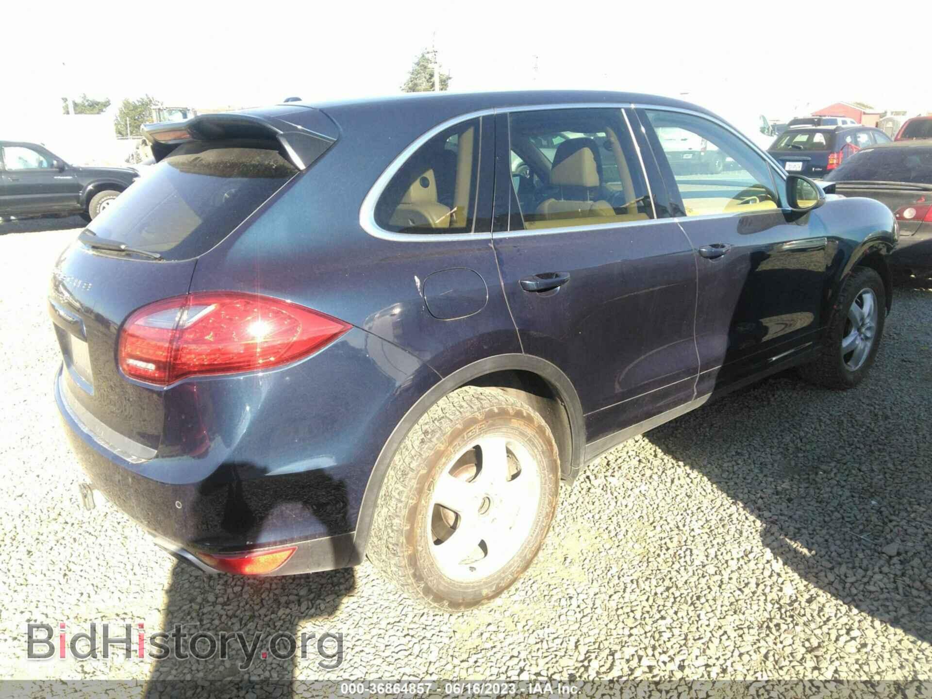 2011 PORSCHE CAYENNE - VIN: WP1AB2A24BLA42018 - Фото 4