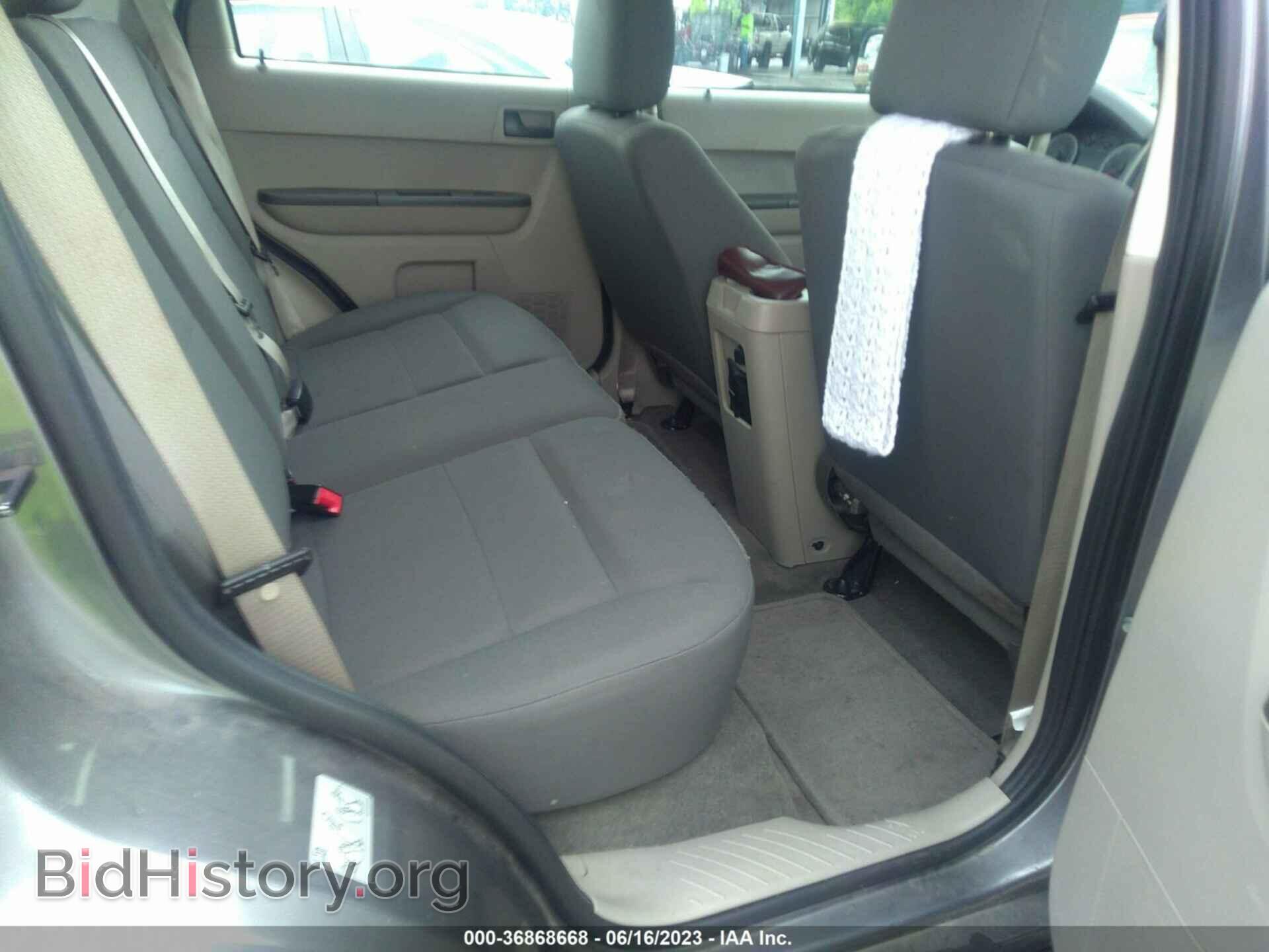 2010 FORD ESCAPE - VIN: 1FMCU0C79AKD24687 - Фото 8