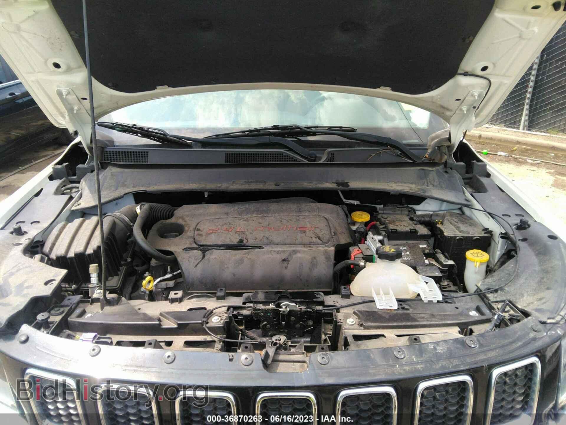 2018 JEEP COMPASS - VIN: 3C4NJDAB8JT482943 - Фото 10