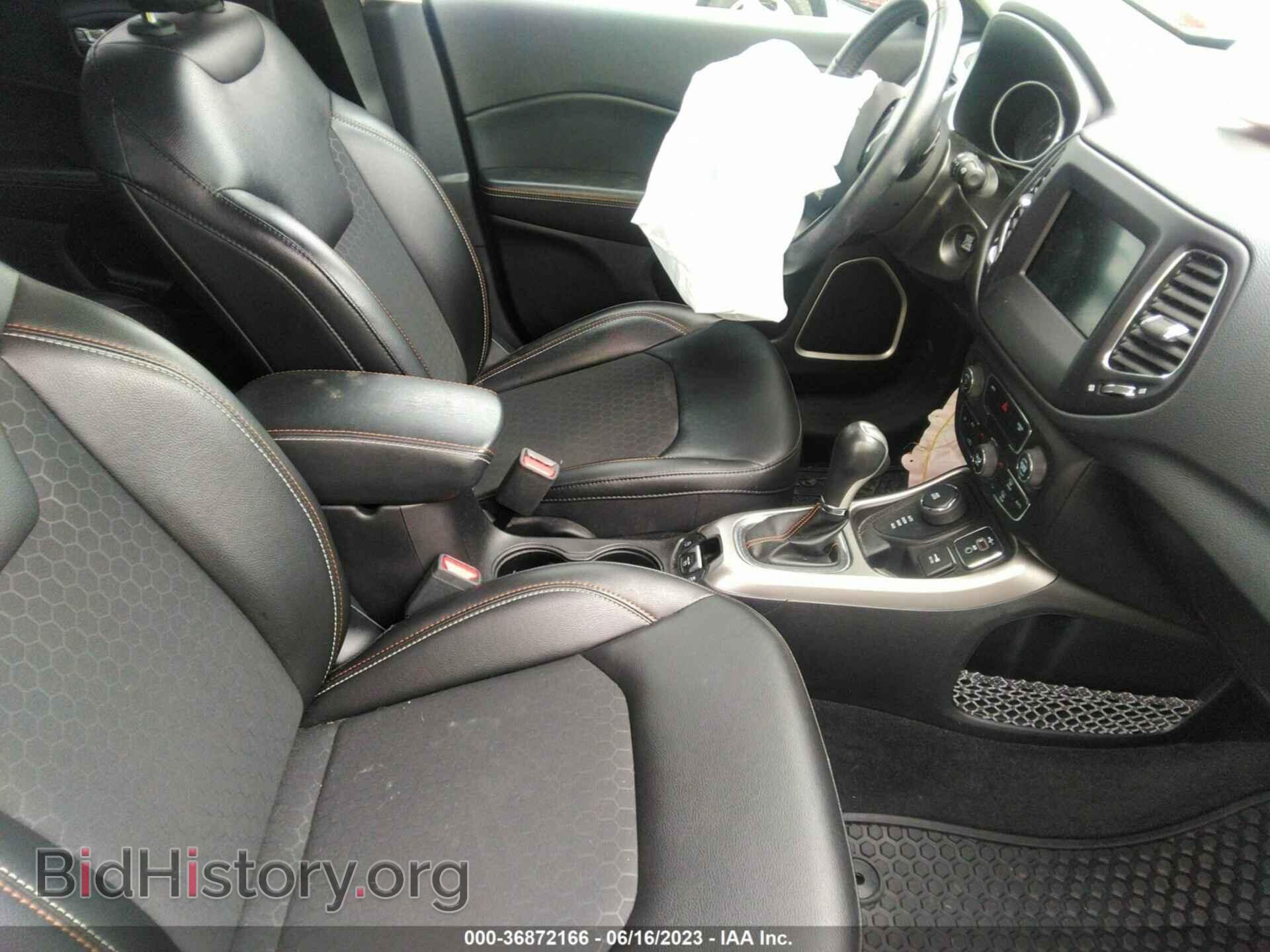 2019 JEEP COMPASS - VIN: 3C4NJDBB5KT648397 - Фото 5
