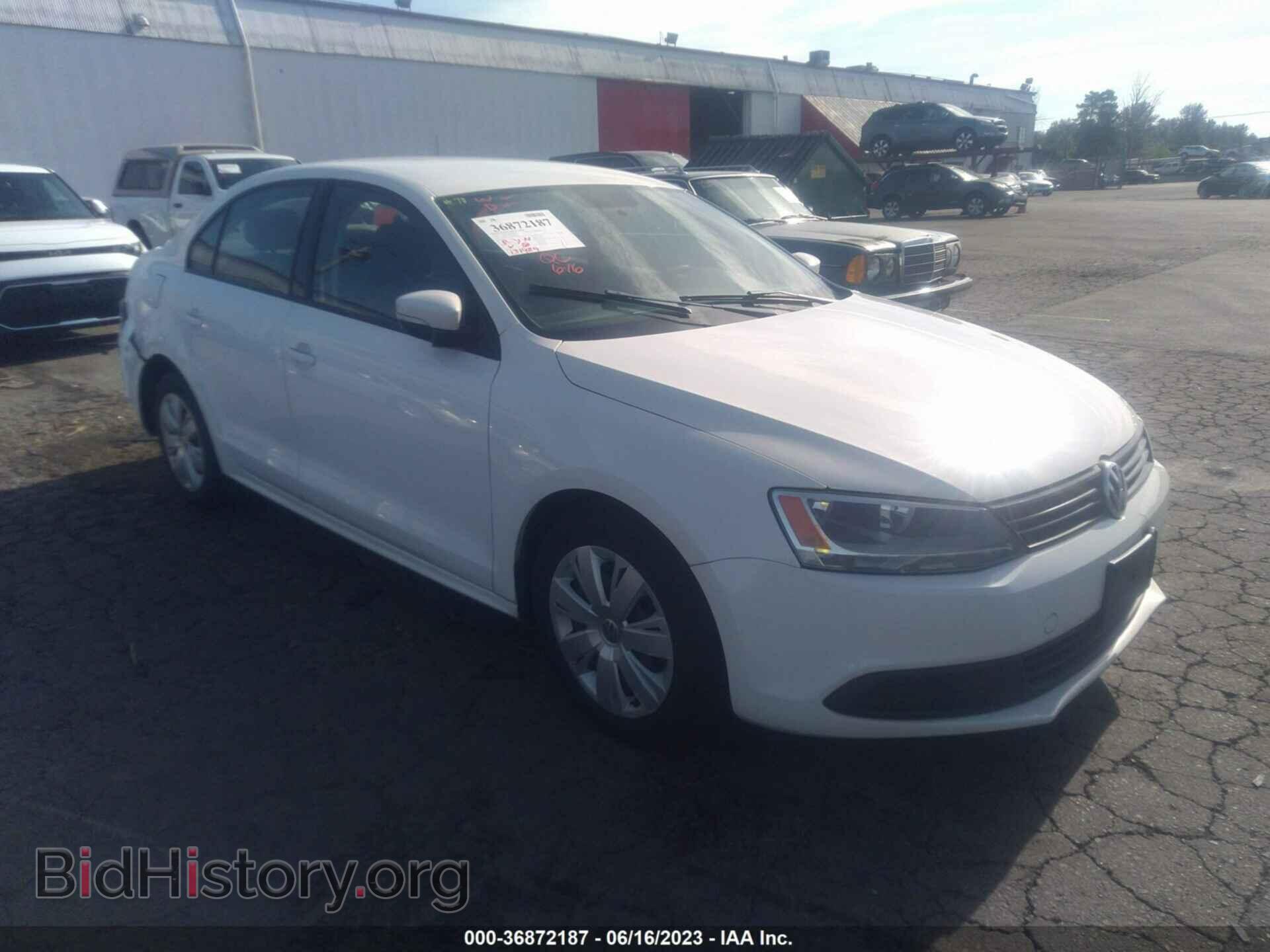 Photo 3VWDP7AJ2CM129742 - VOLKSWAGEN JETTA 2012
