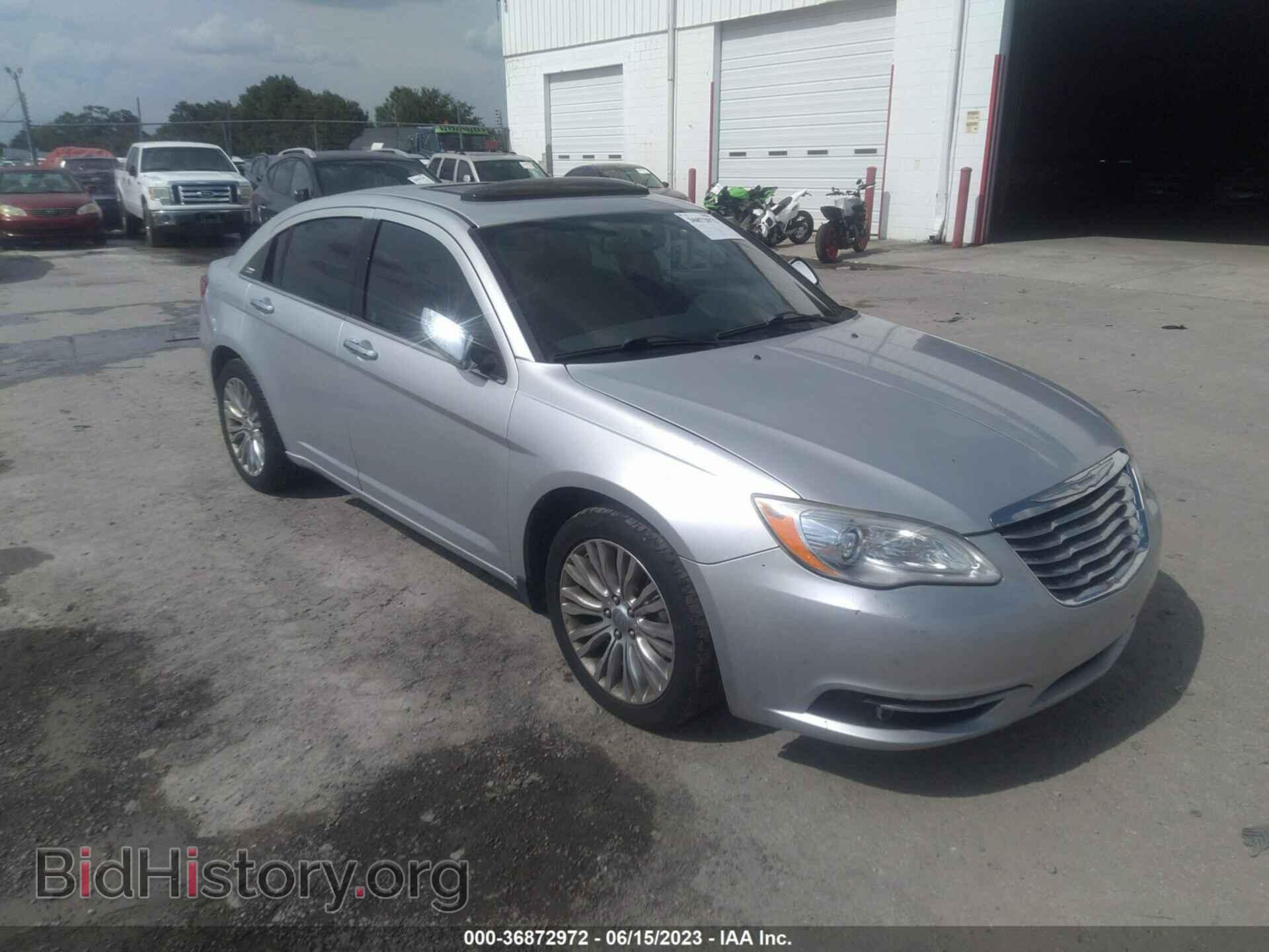 Фотография 1C3CCBCBXCN121580 - CHRYSLER 200 2012