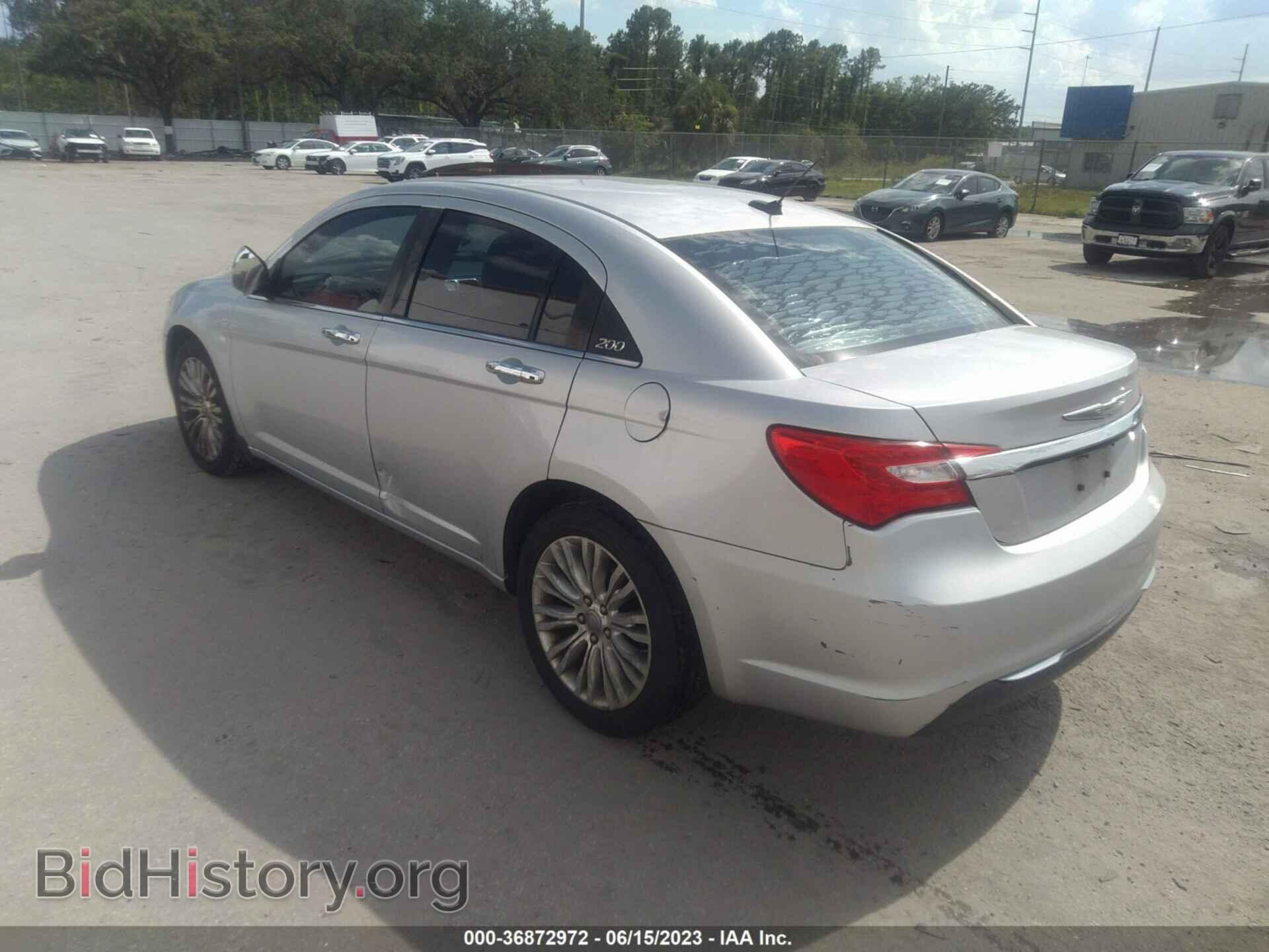 2012 CHRYSLER 200 - VIN: 1C3CCBCBXCN121580 - Фото 3