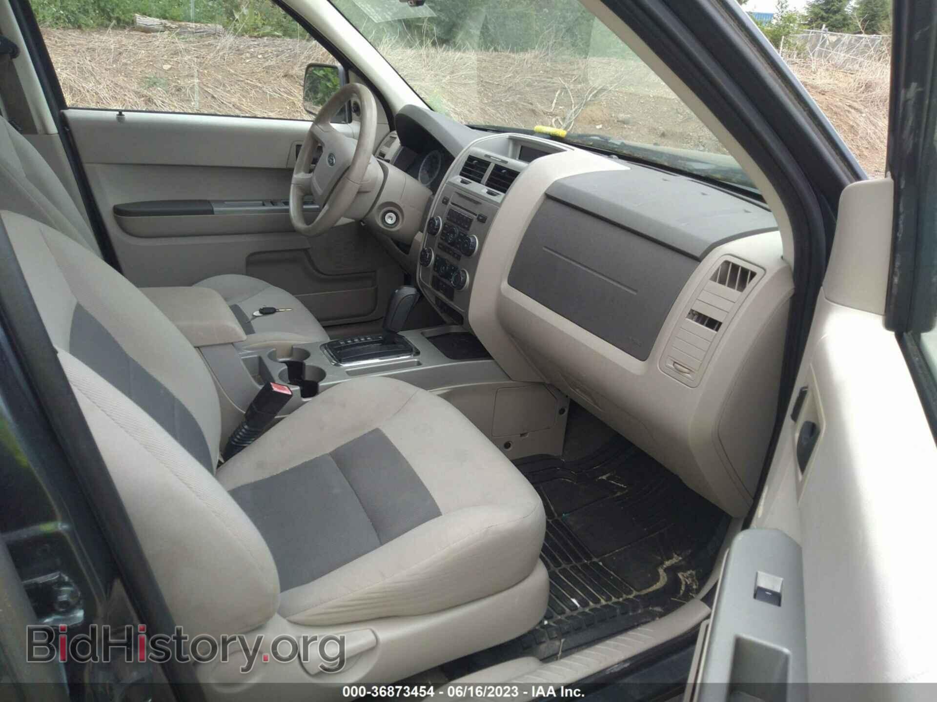 2008 FORD ESCAPE - VIN: 1FMCU03188KB66932 - Фото 5
