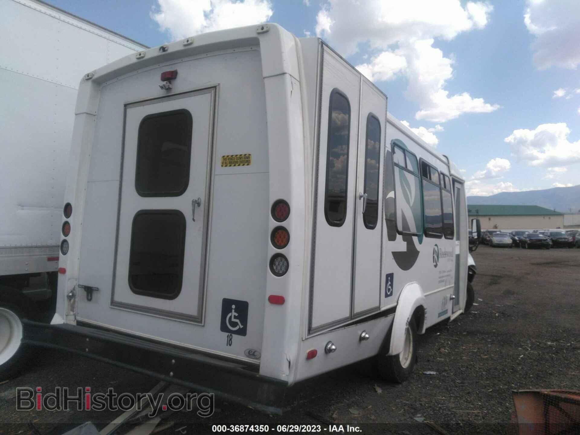 2017 FORD E-350 CUTAWAY - VIN: 1FDEE3FS3HDC77632 - Фото 4