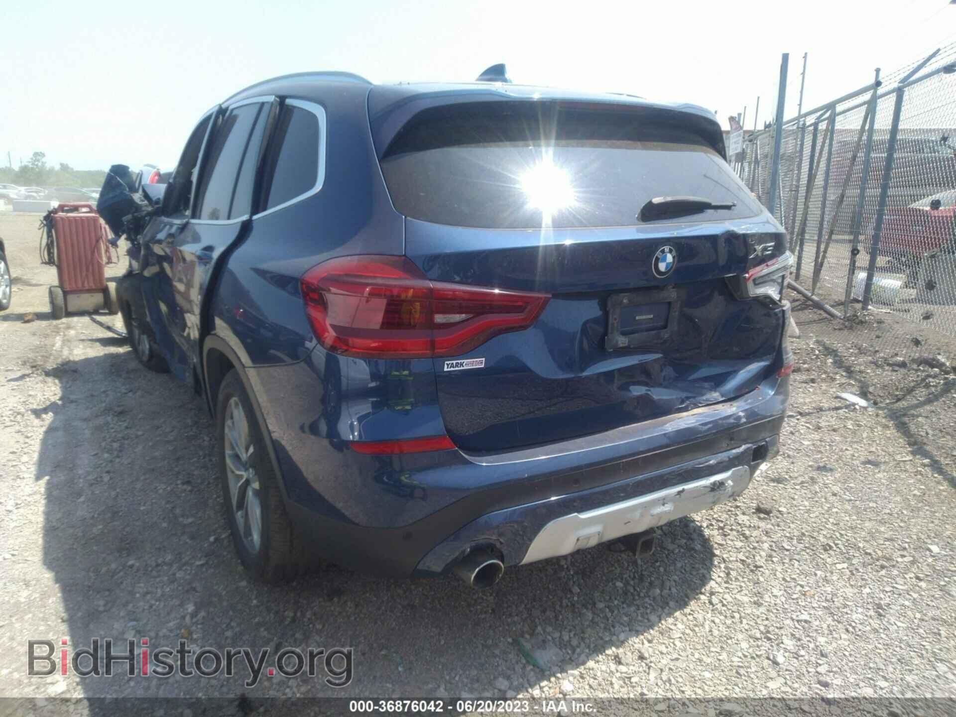 2018 BMW X3 - VIN: 5UXTR9C5XJLD64801 - Фото 3