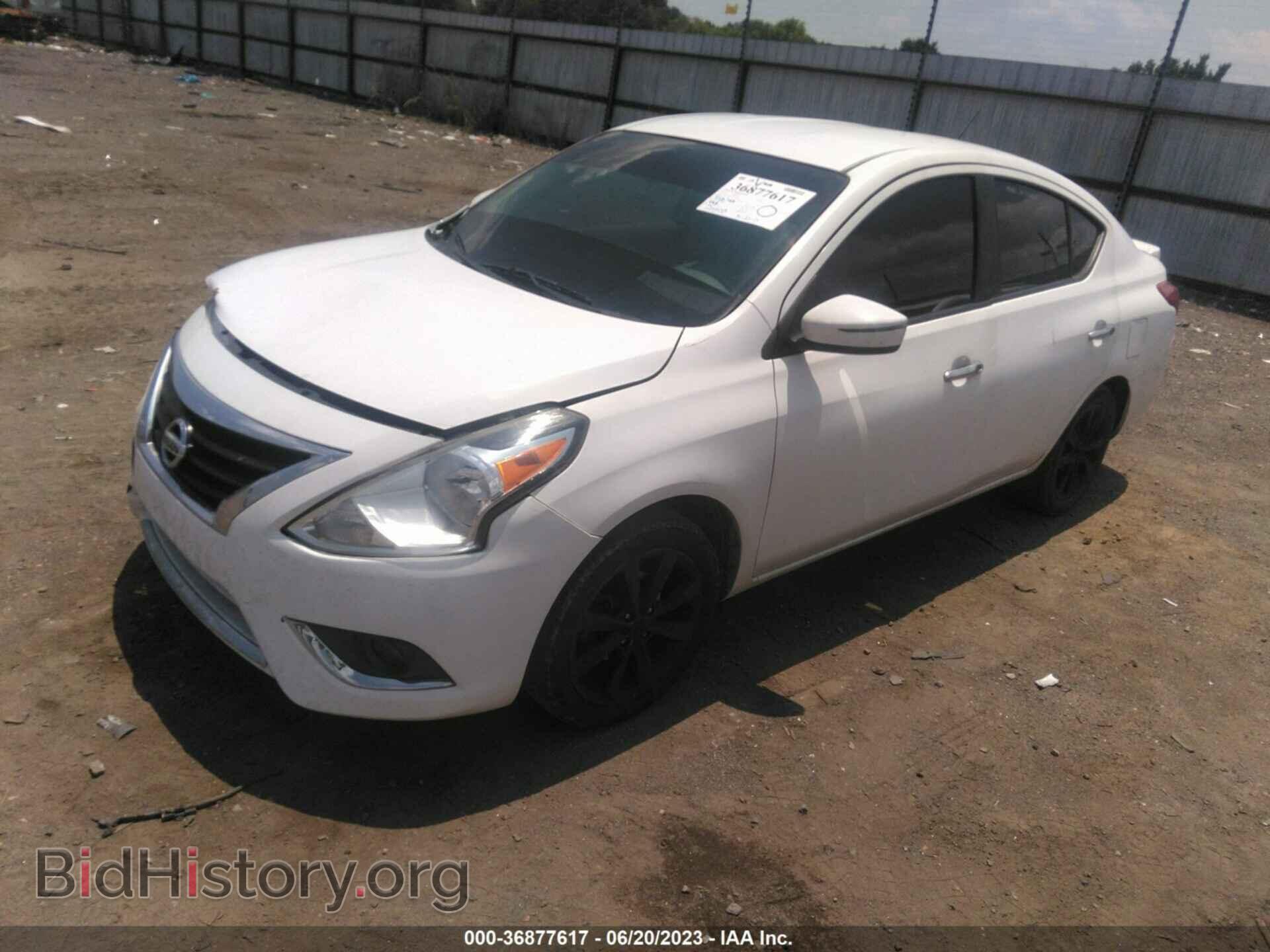 2015 NISSAN VERSA - VIN: 3N1CN7AP3FL923851 - Фото 2