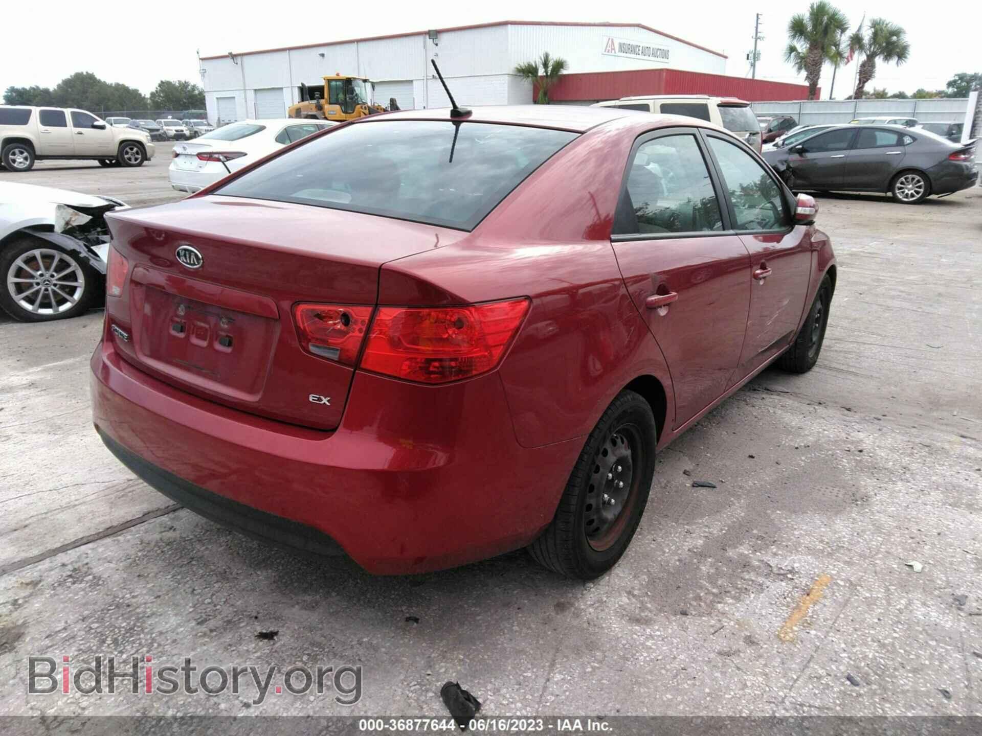 2010 KIA FORTE - VIN: KNAFU4A29A5863421 - Фото 4