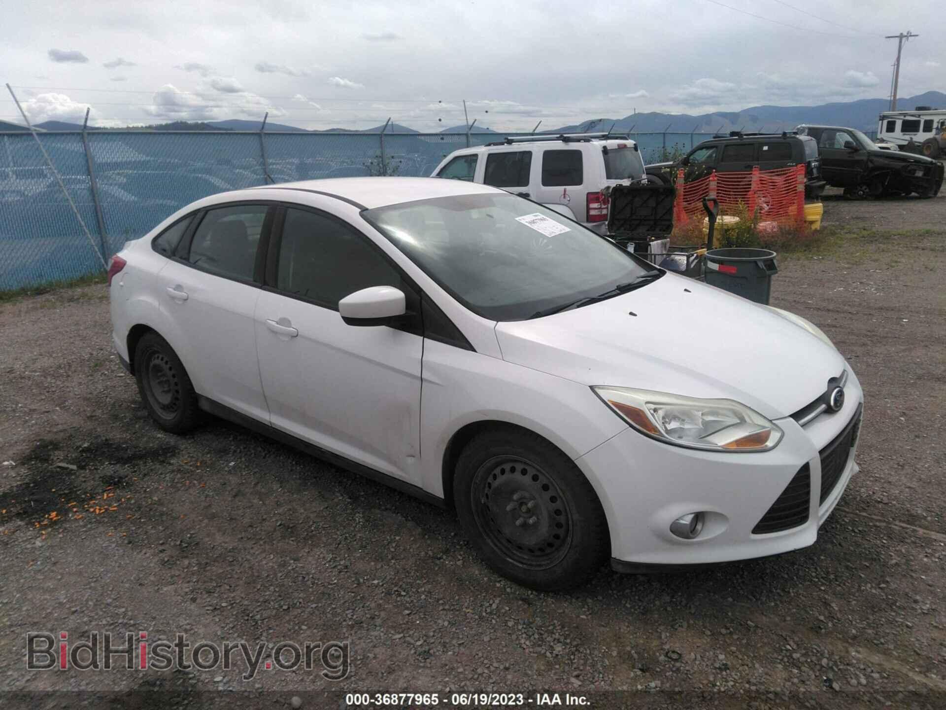 Фотография 1FAHP3F28CL337937 - FORD FOCUS 2012