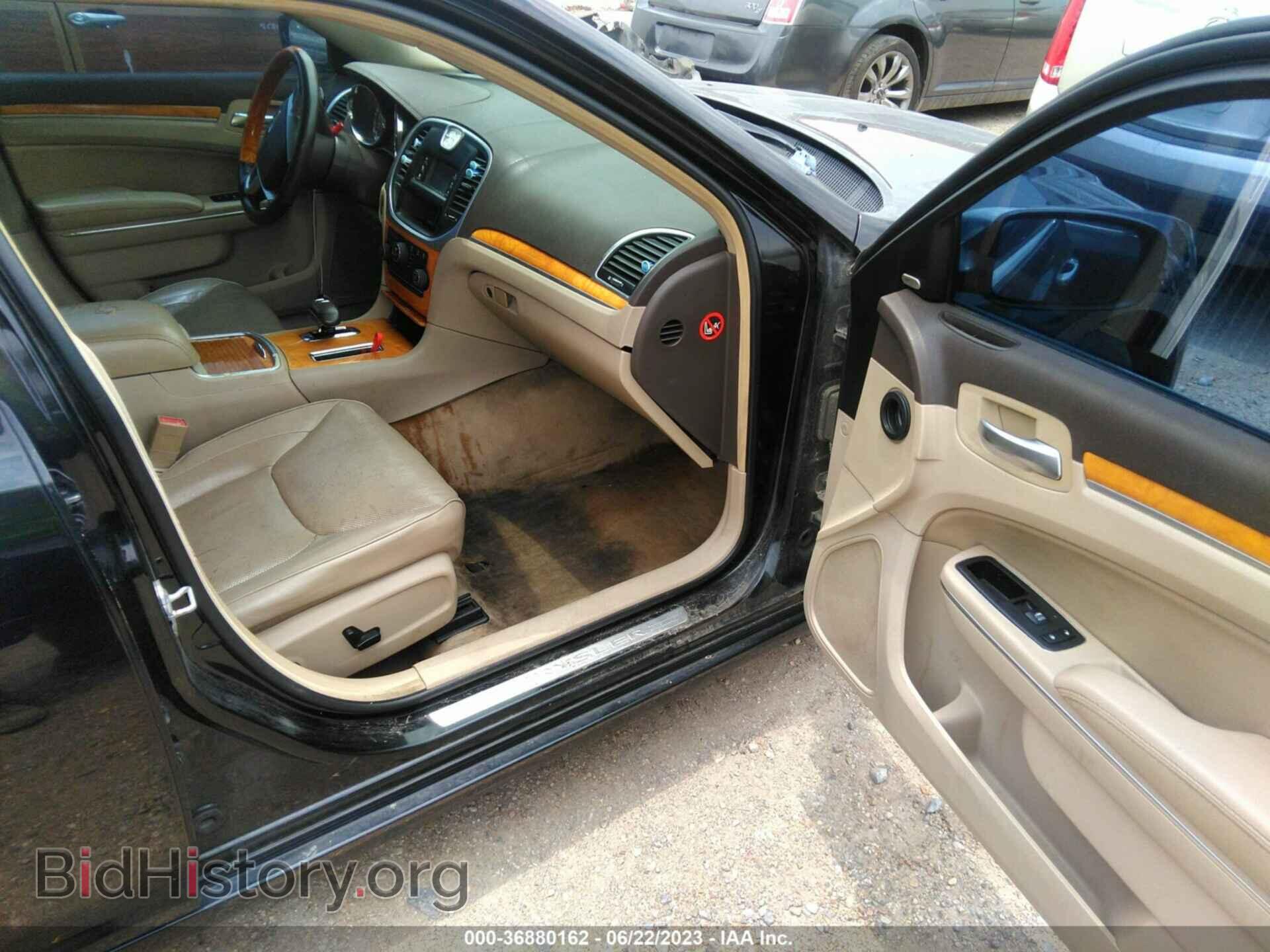 2012 CHRYSLER 300 - VIN: 2C3CCACG5CH136390 - Photo 5