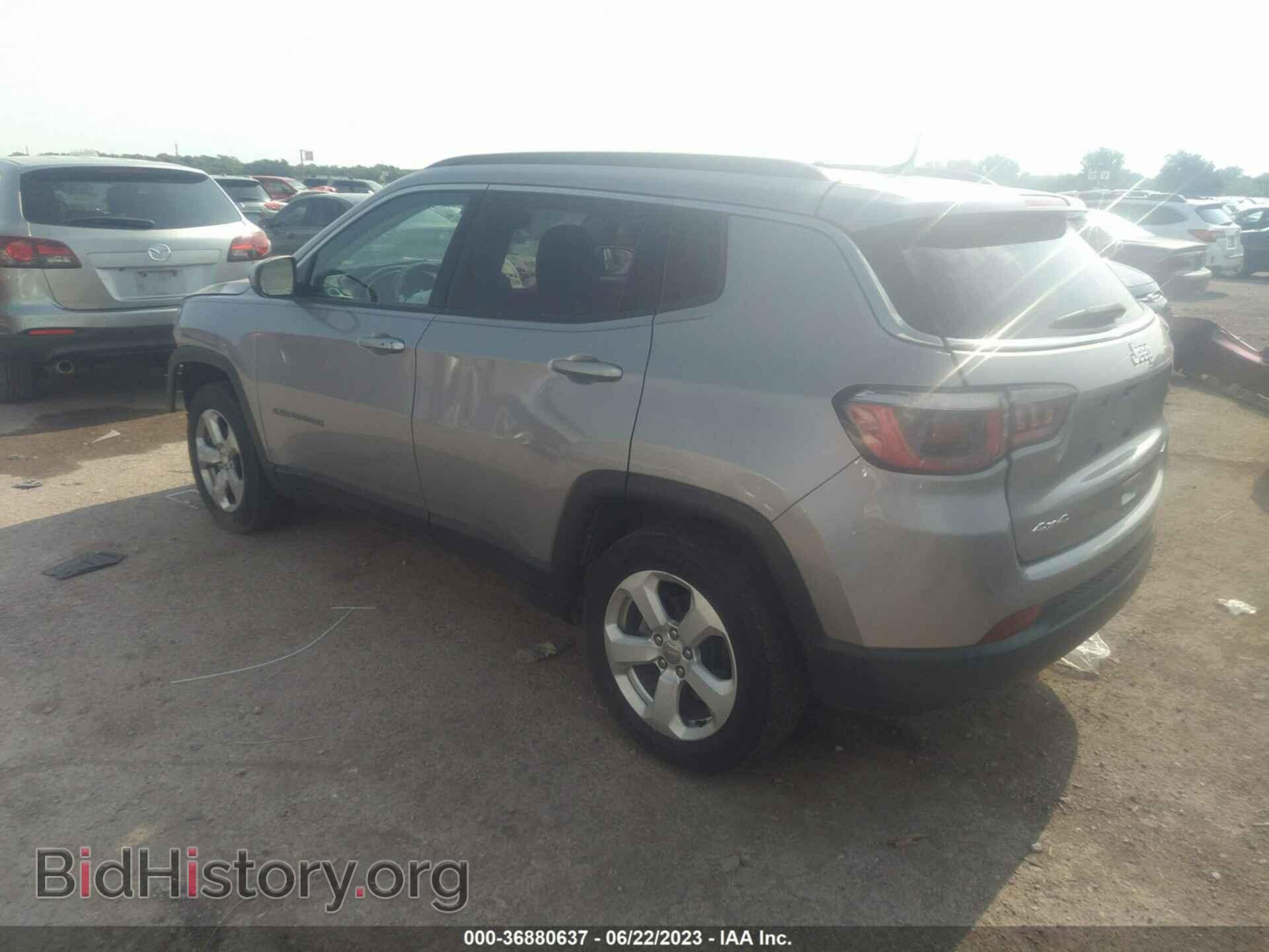 2018 JEEP COMPASS - VIN: 3C4NJDBB7JT177559 - Фото 3
