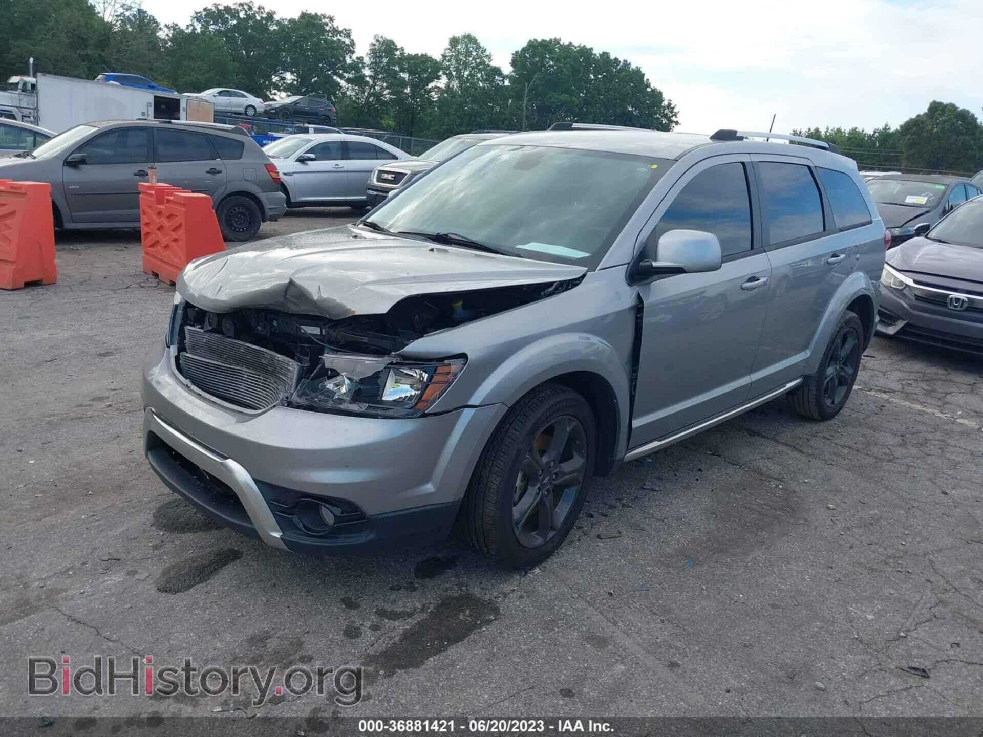 2019 DODGE JOURNEY - VIN: 3C4PDCGB7KT873939 - Фото 2