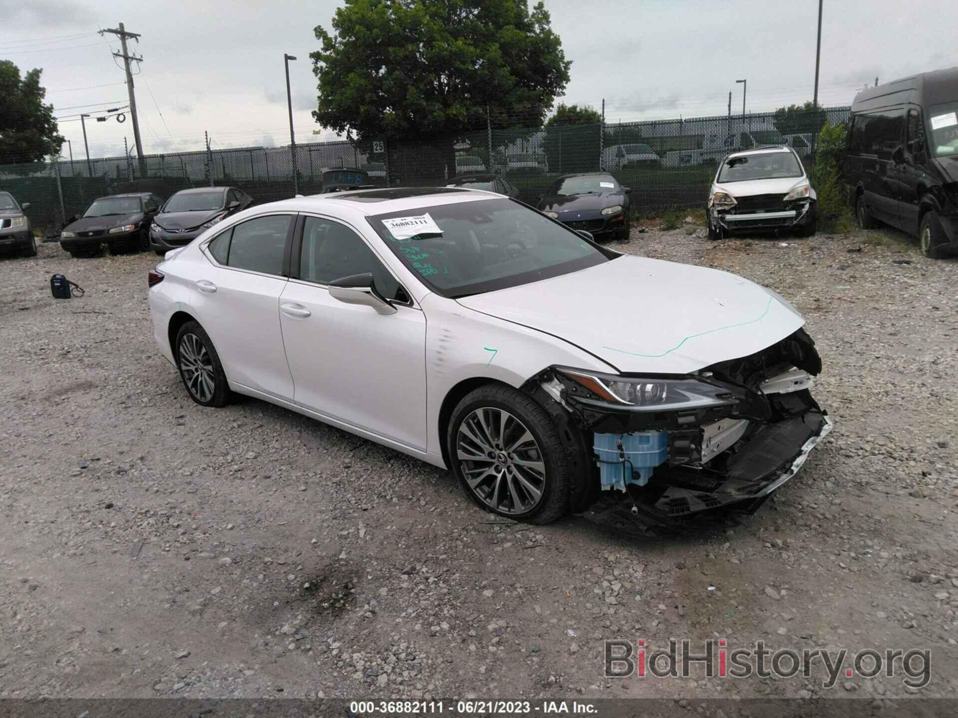 Photo 58ADZ1B18MU103544 - LEXUS ES 2021